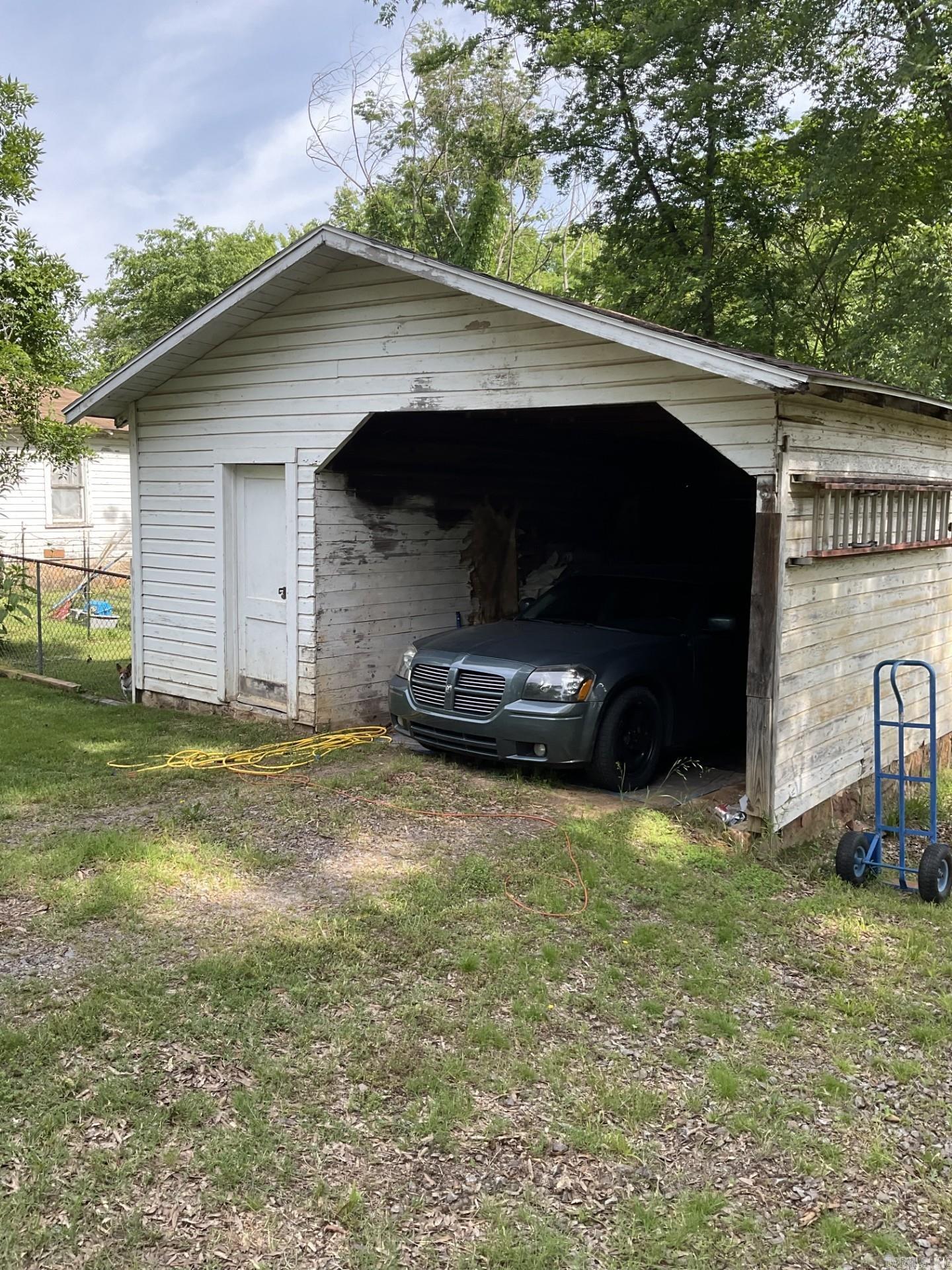 810  Wall Street  Morrilton, AR