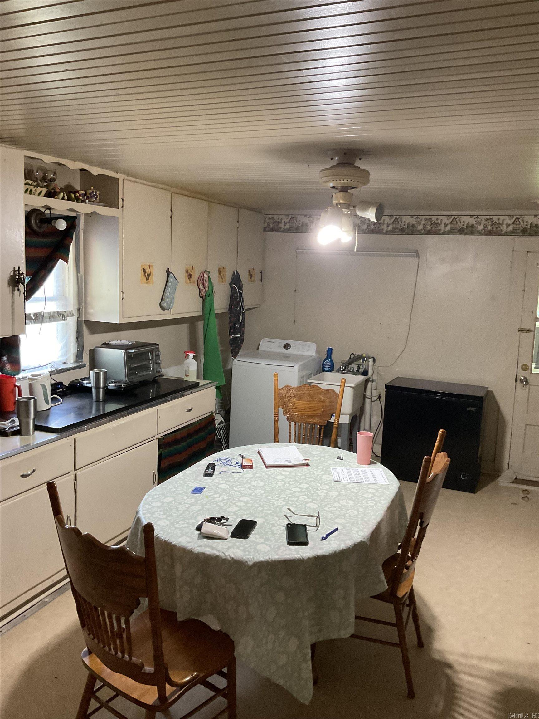 810  Wall Street  Morrilton, AR