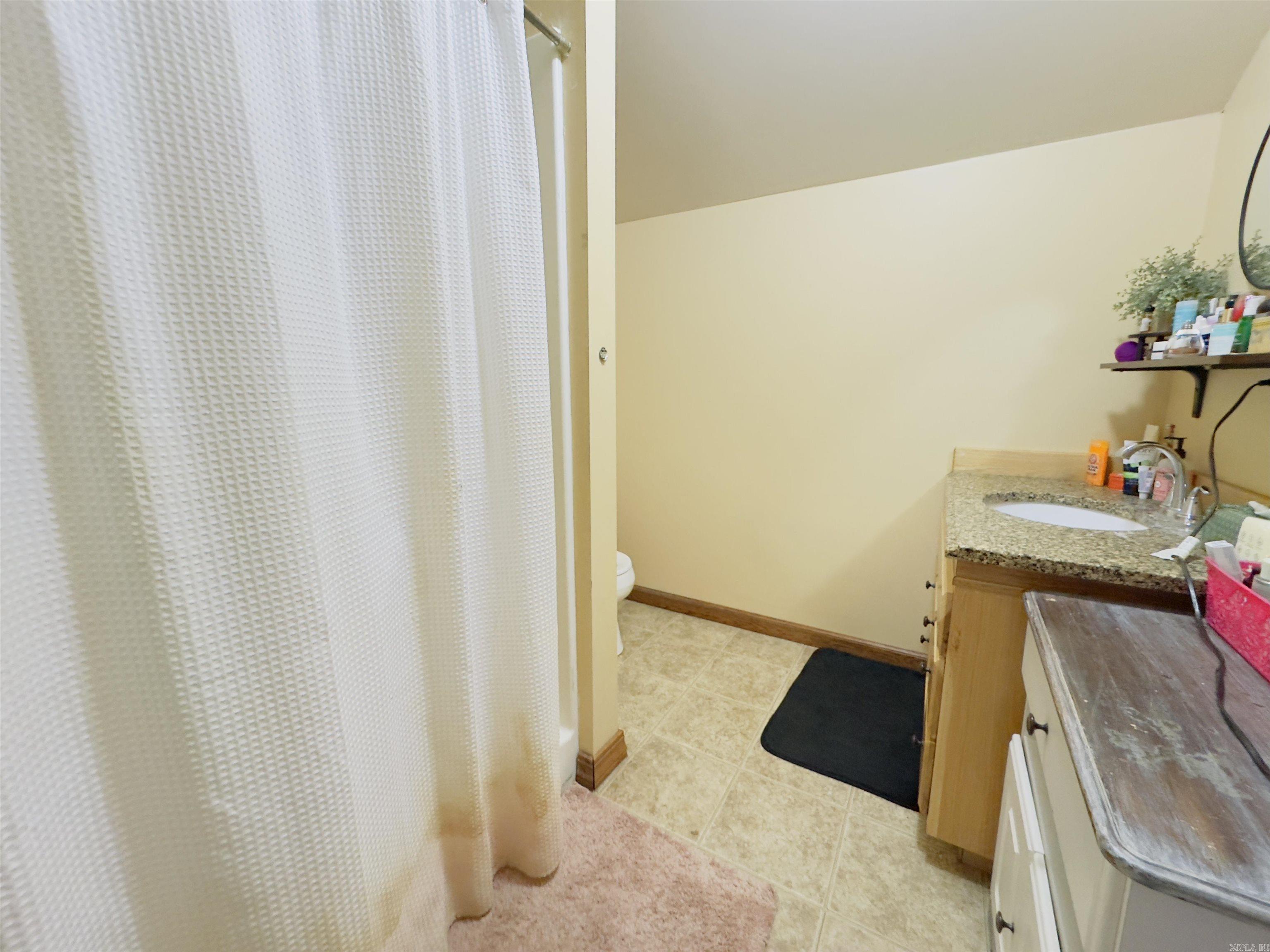 482  Ash  Melbourne, AR