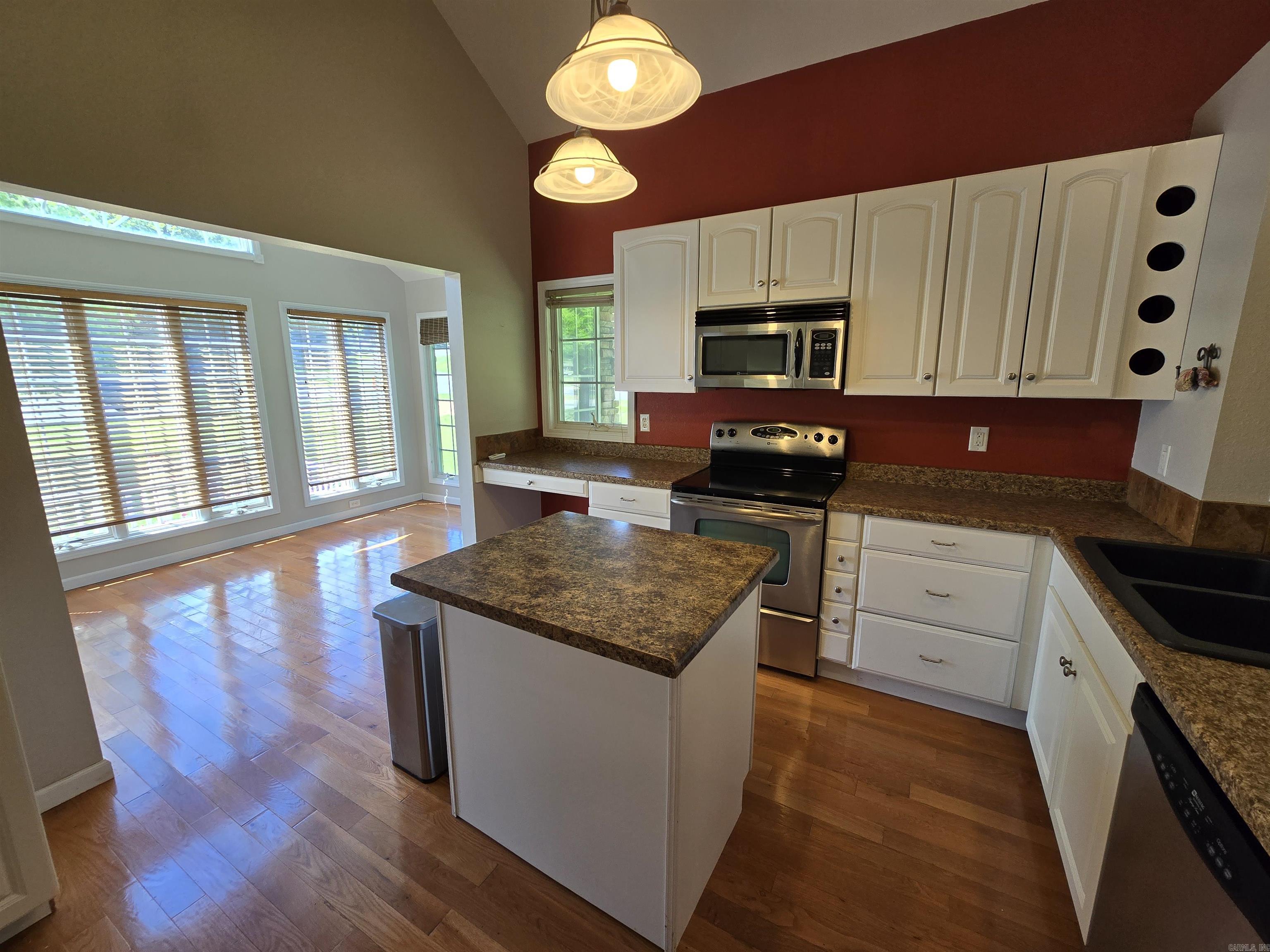 332  Castle Ridge  Fairfield Bay, AR