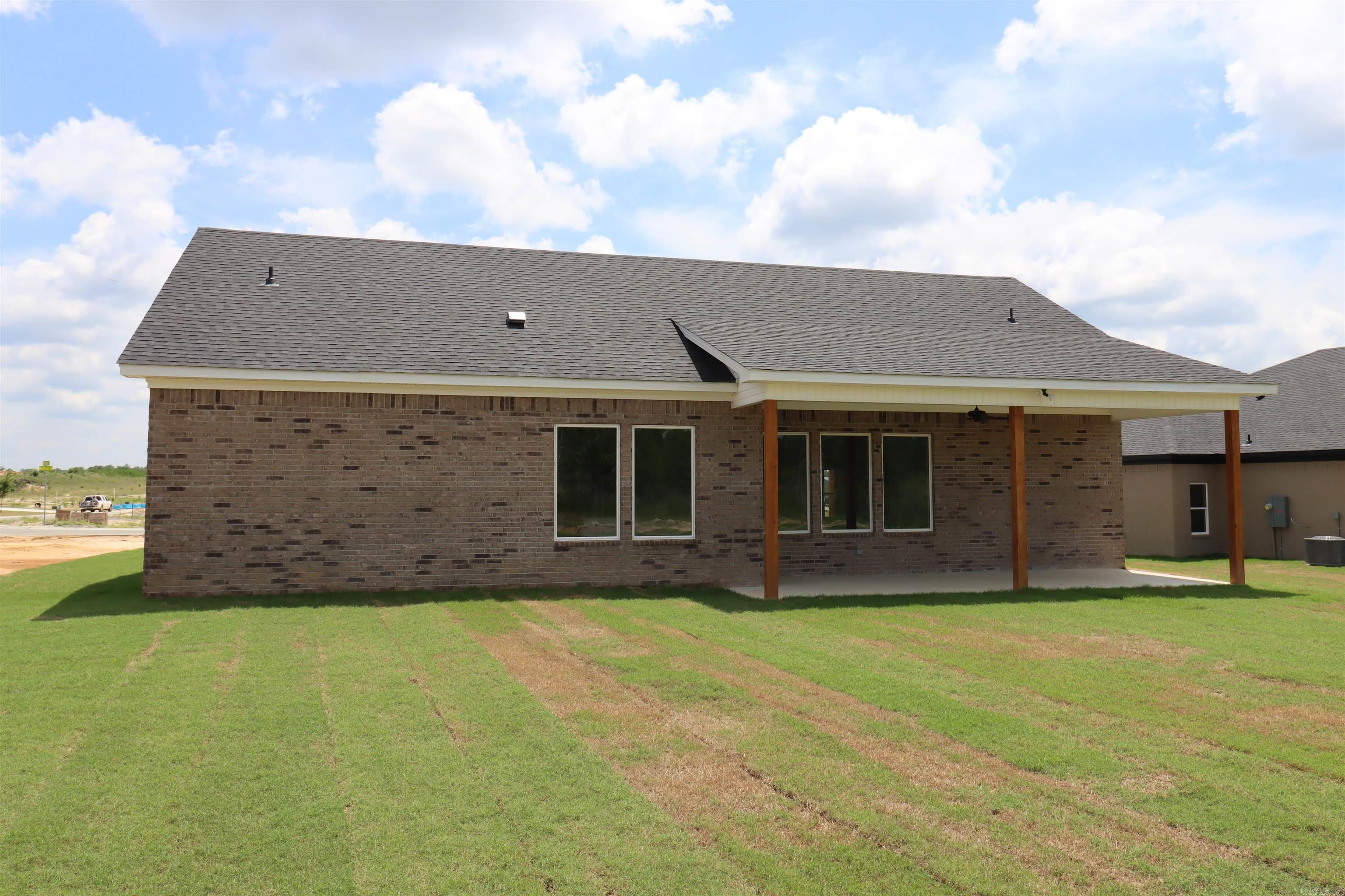 220 Kelton  Hensley, AR