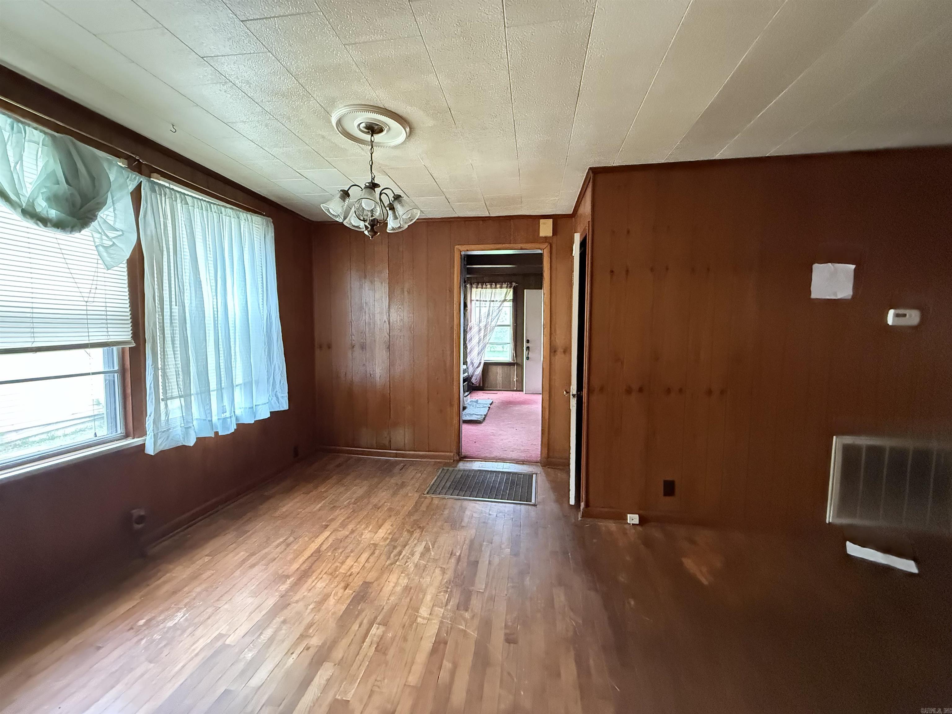947  Cherry  Forrest City, AR