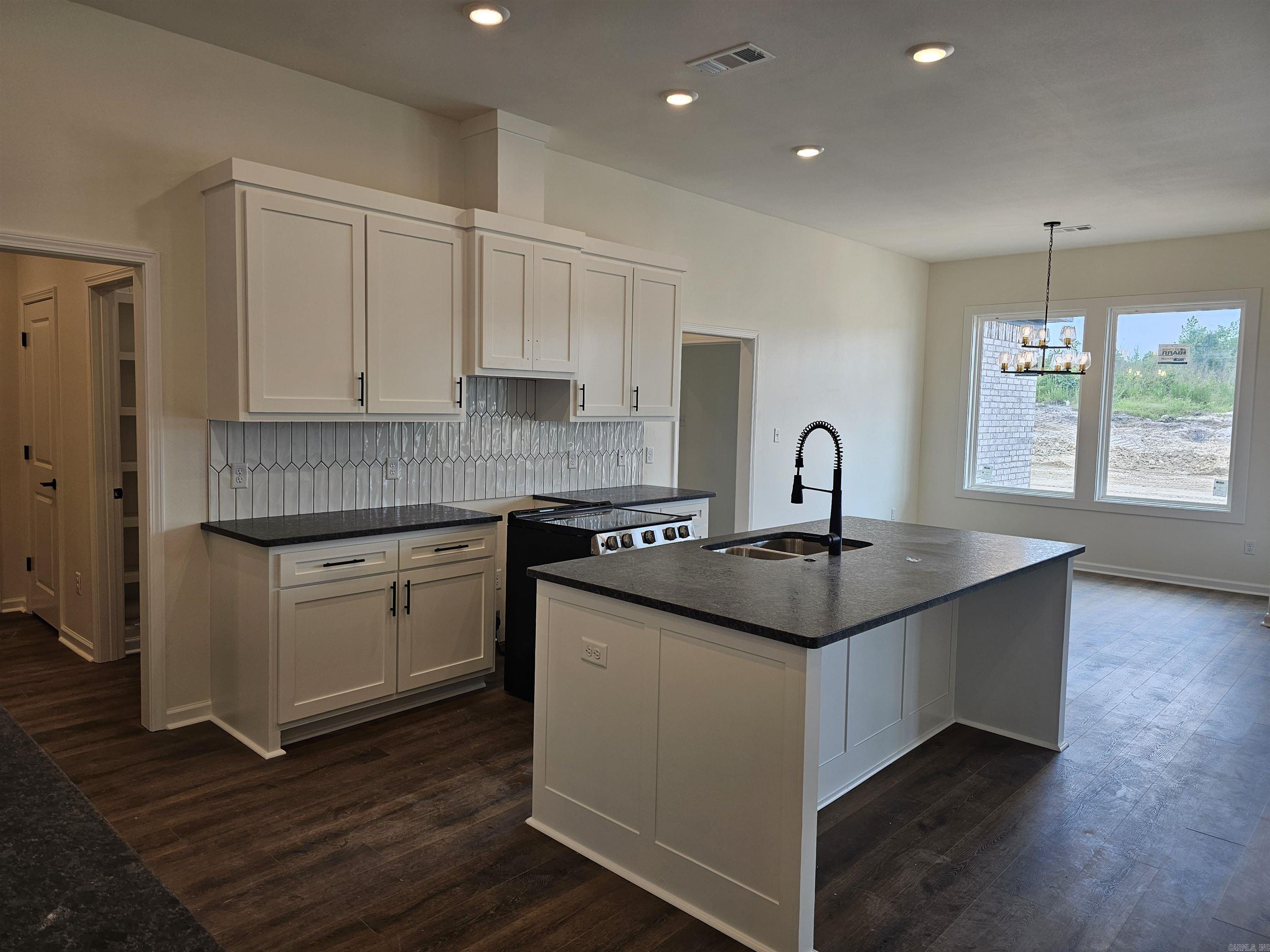 252 Kelton Street Hensley, AR 72065