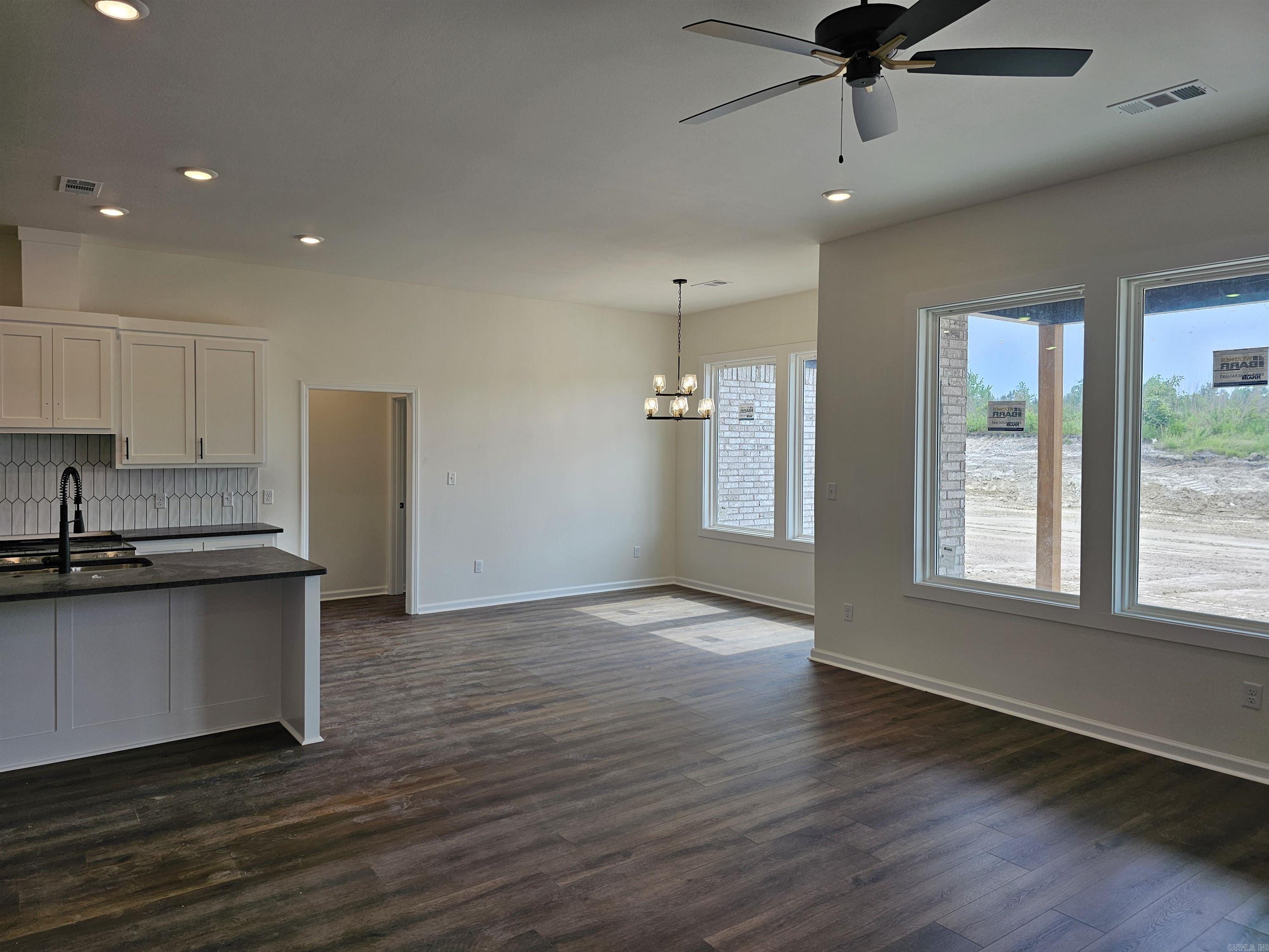 252 Kelton Street Hensley, AR 72065