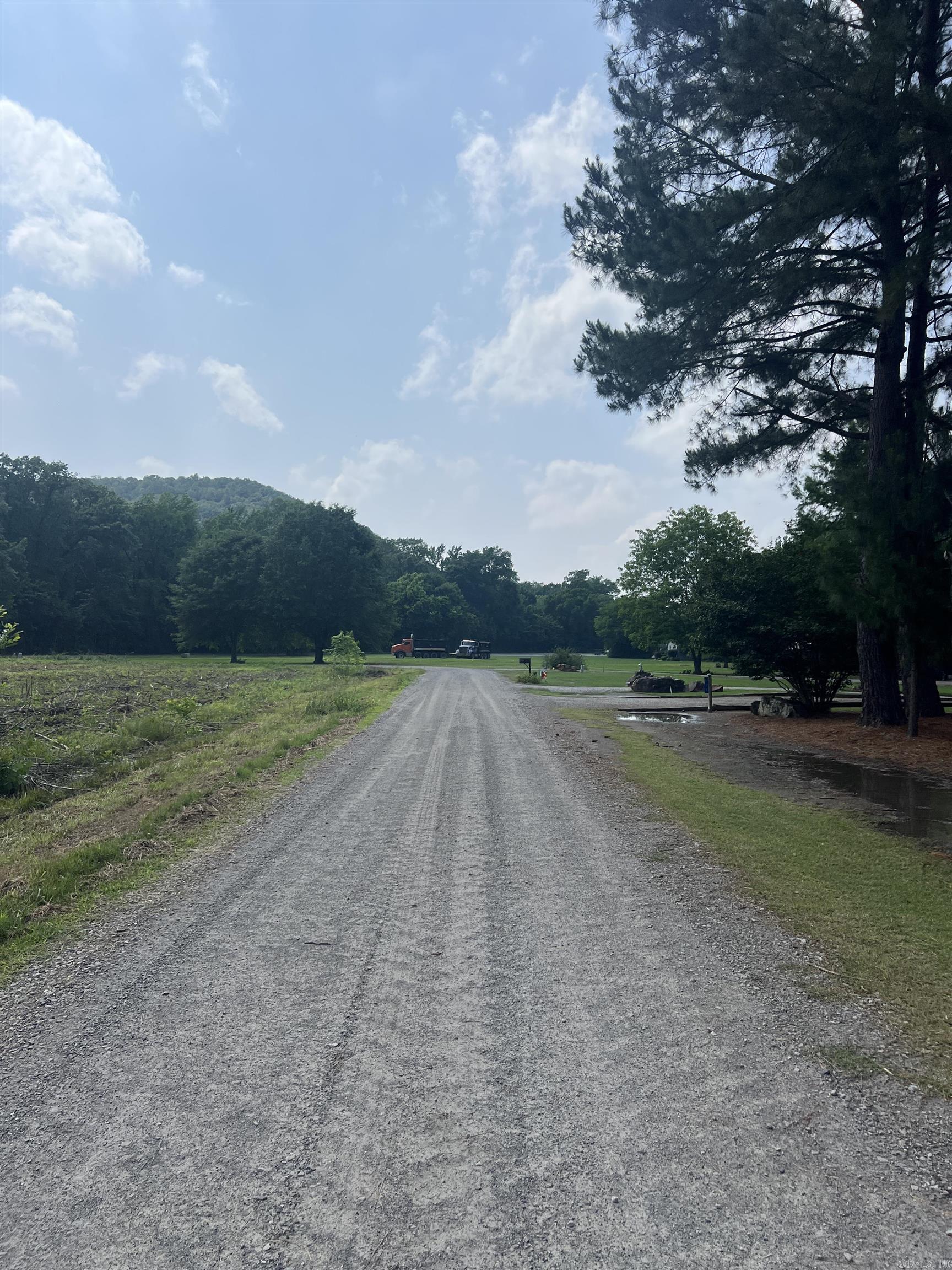 002  Dripping Springs Landing  Pangburn, AR