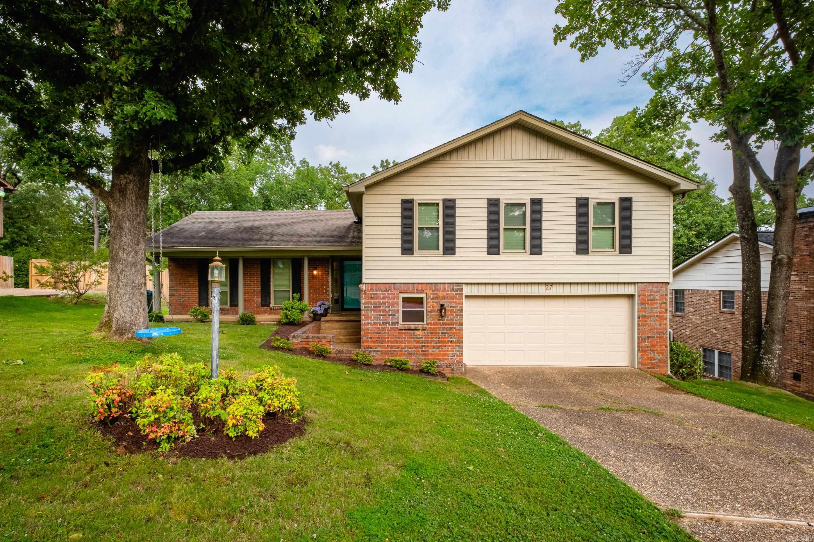 27  Crownpoint  Little Rock, AR