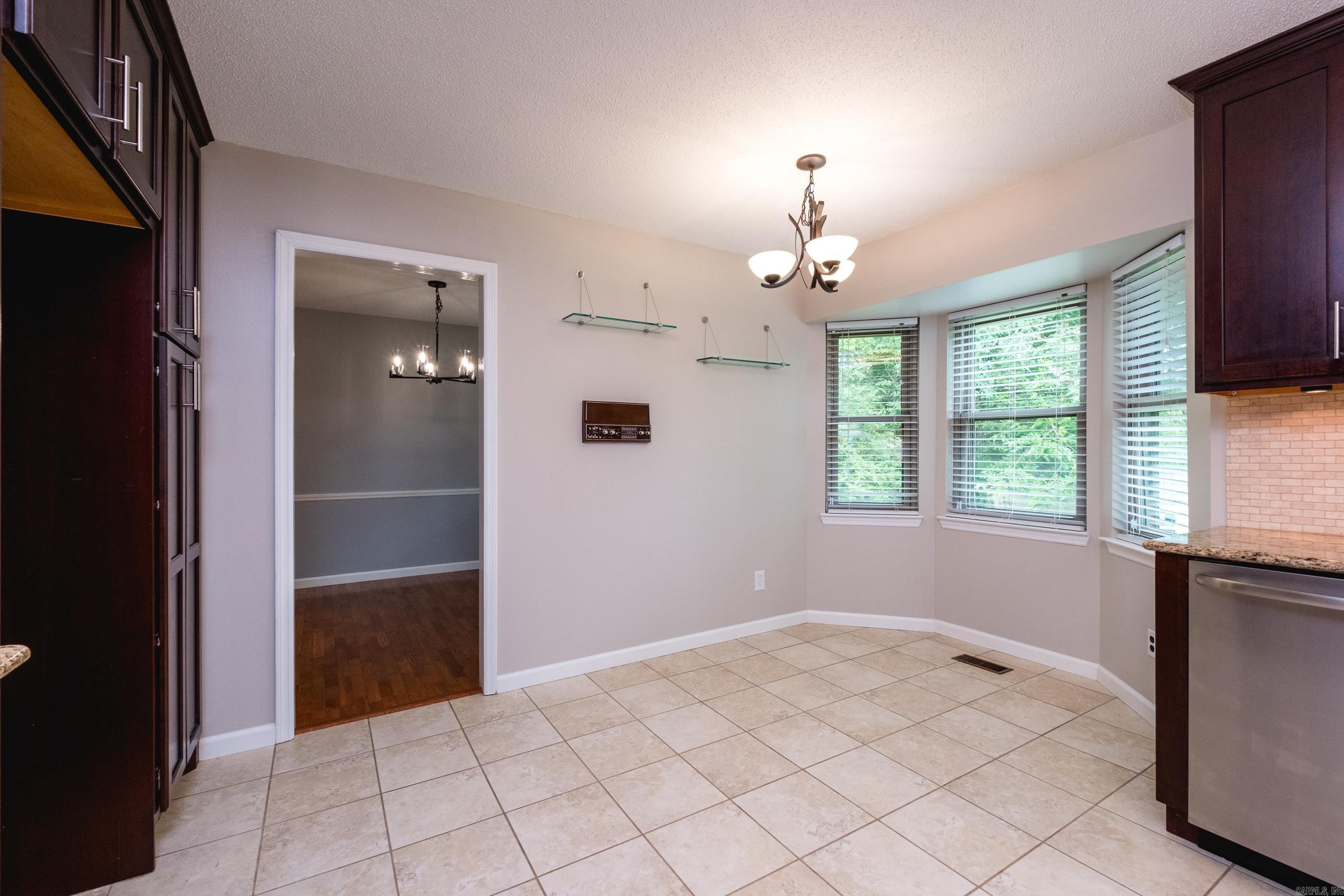 27  Crownpoint  Little Rock, AR