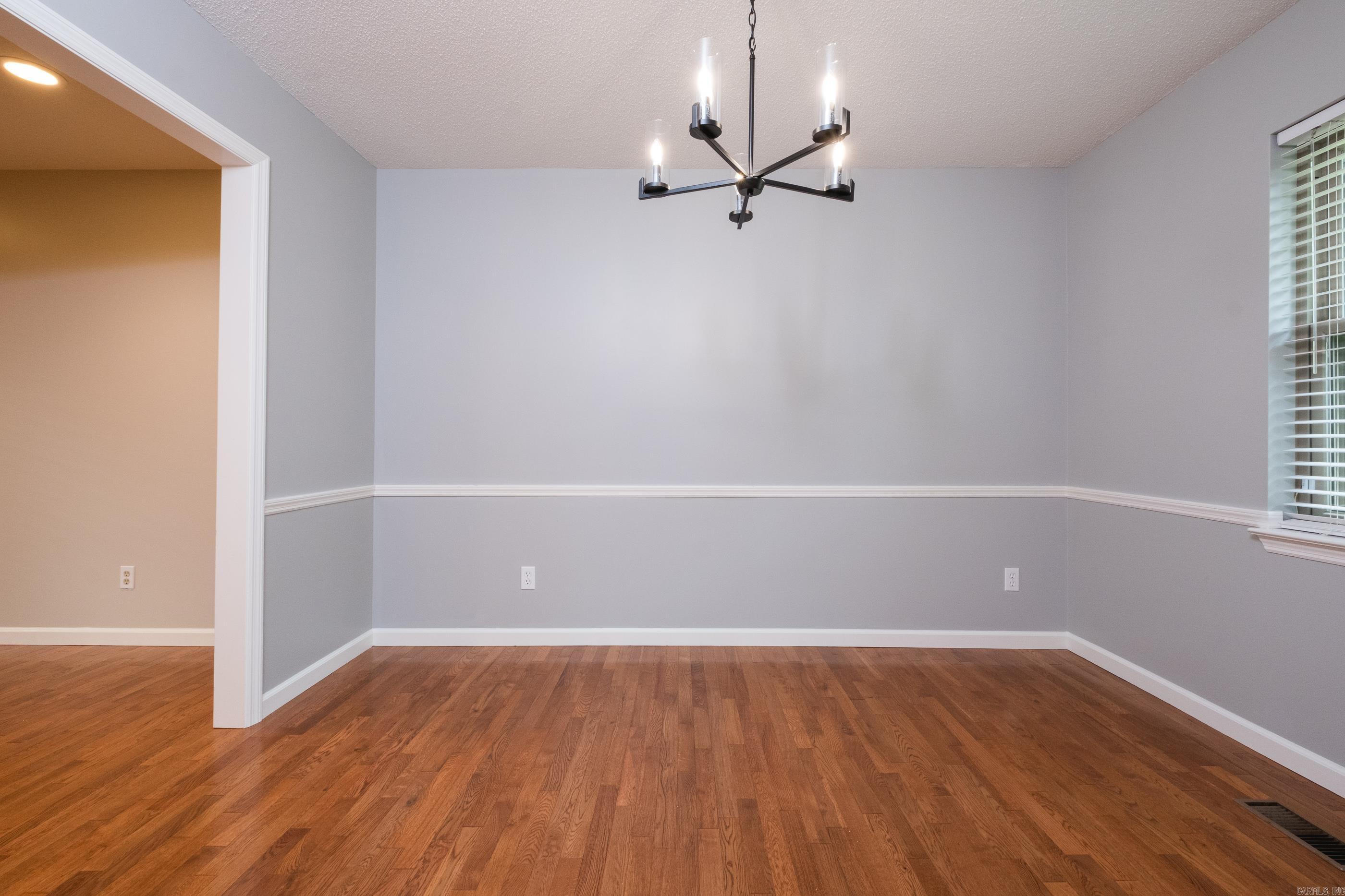27  Crownpoint  Little Rock, AR
