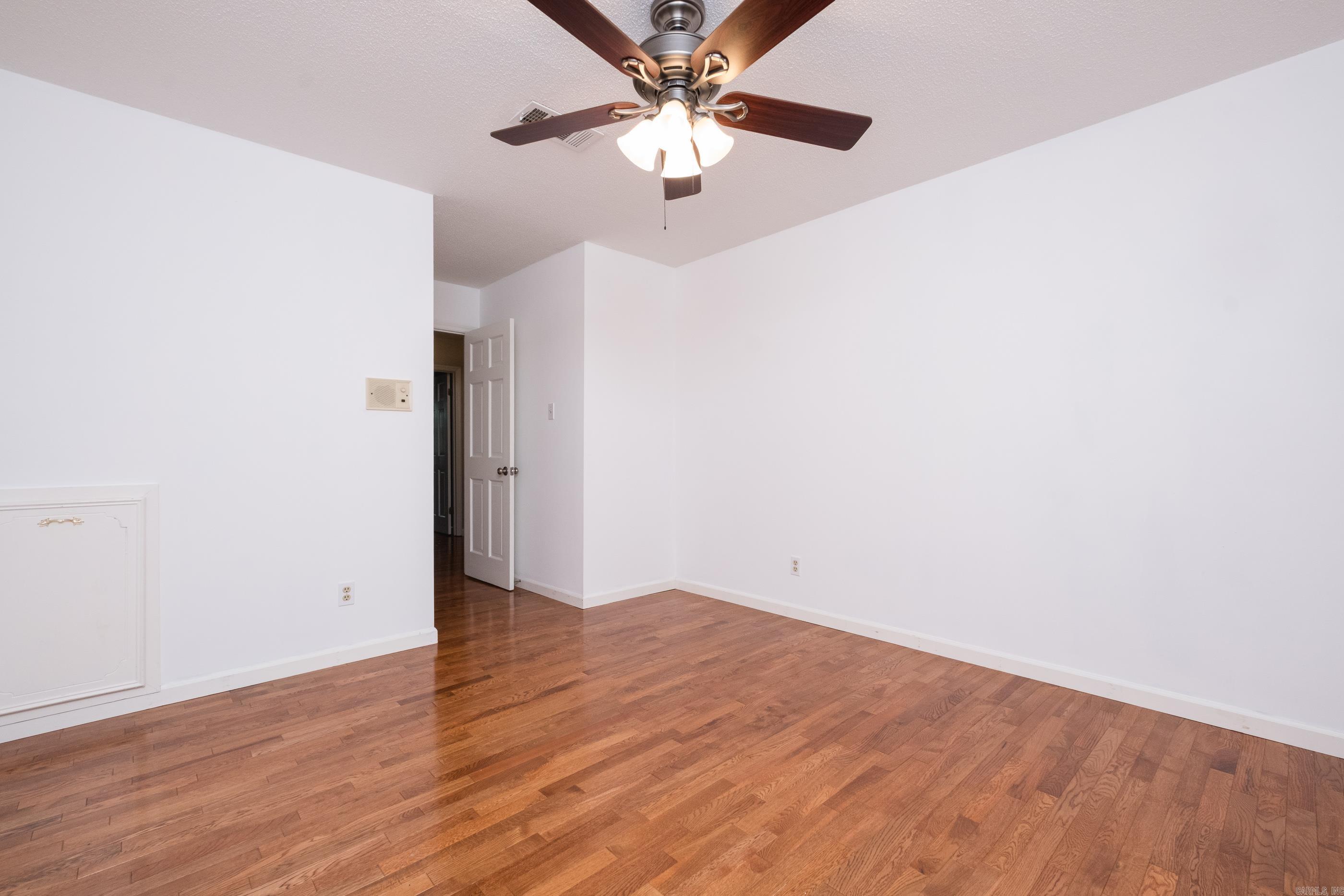 27  Crownpoint  Little Rock, AR
