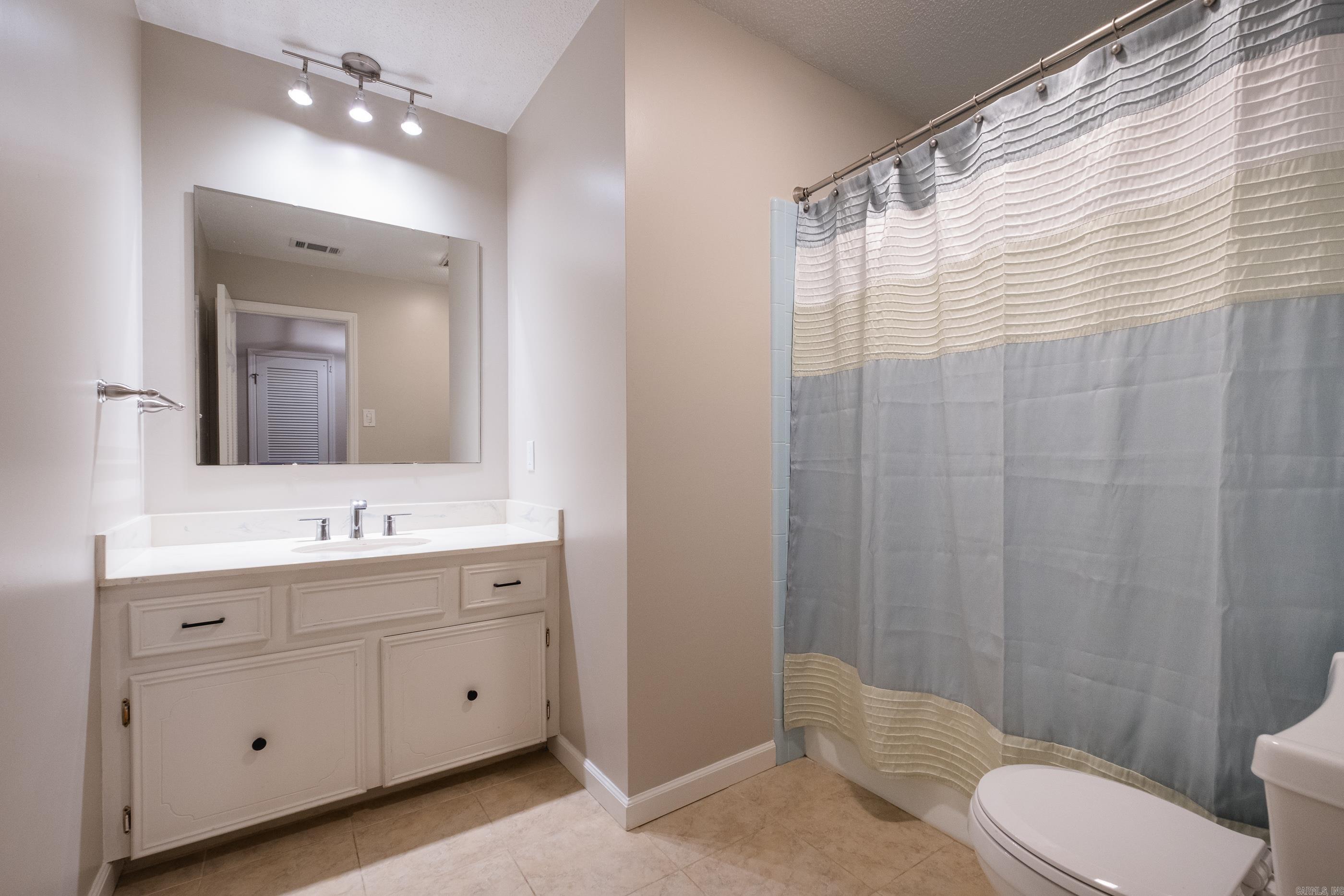 27  Crownpoint  Little Rock, AR