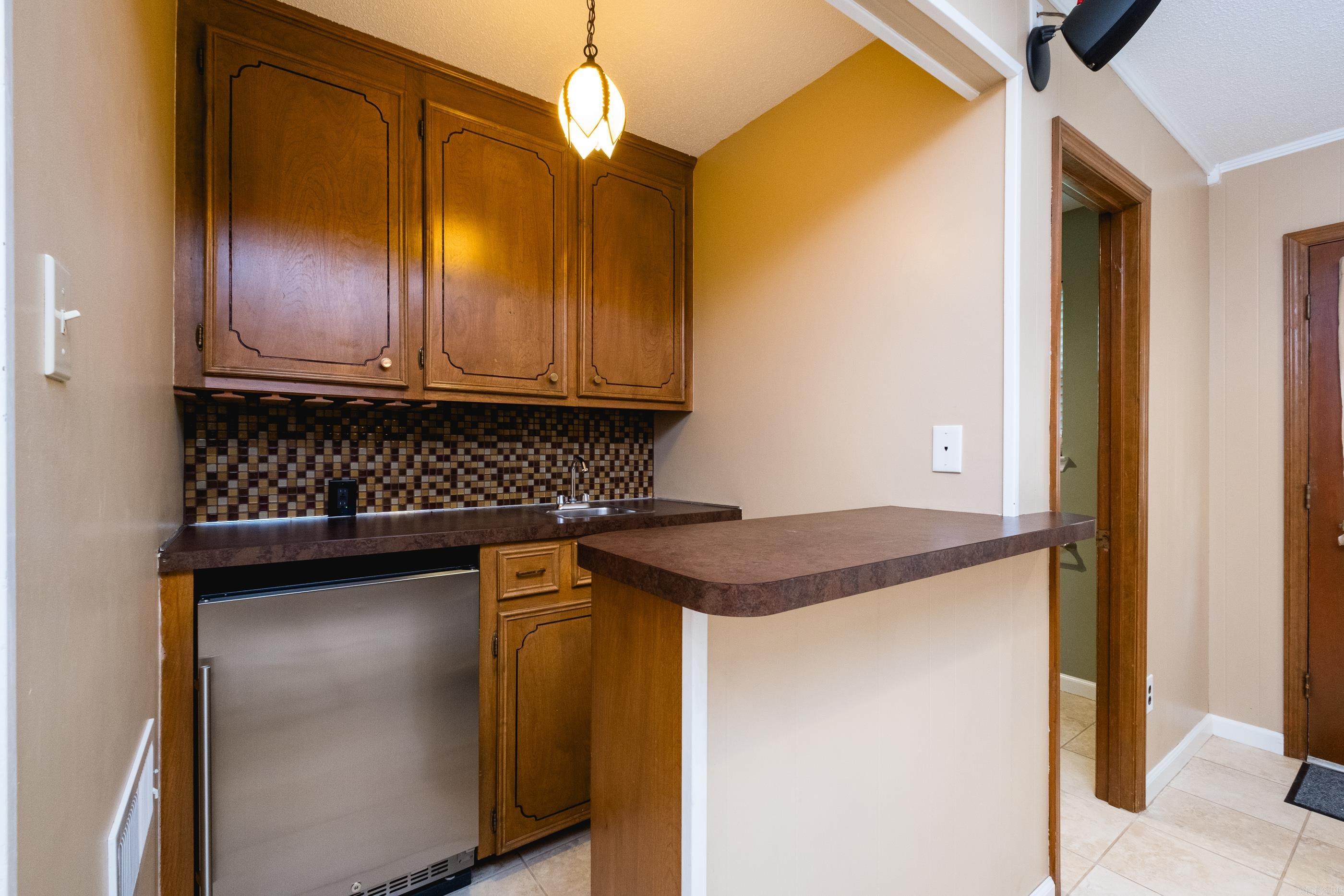 27  Crownpoint  Little Rock, AR