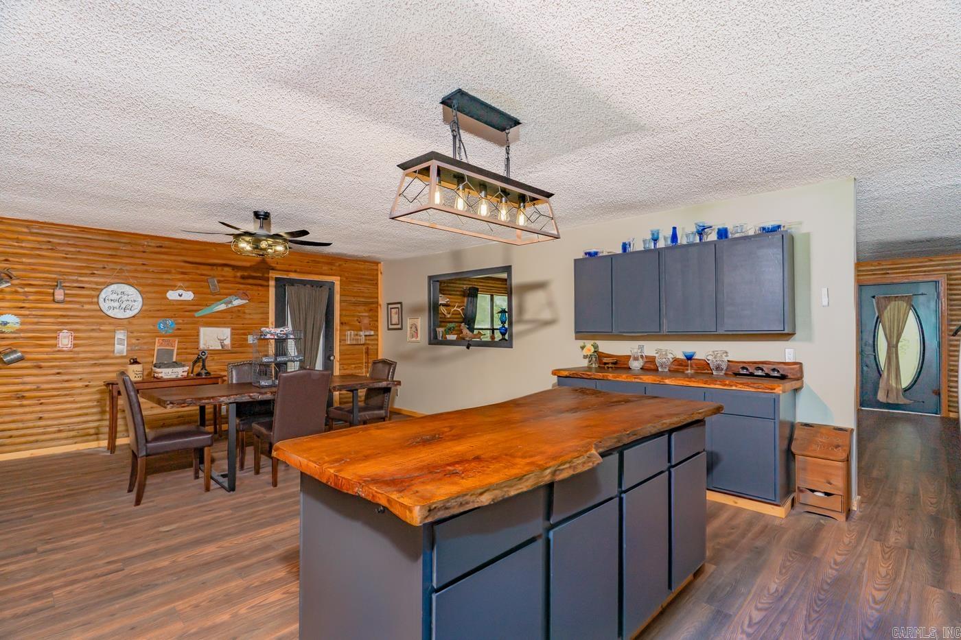 5520 S Highway 9  Salem, AR