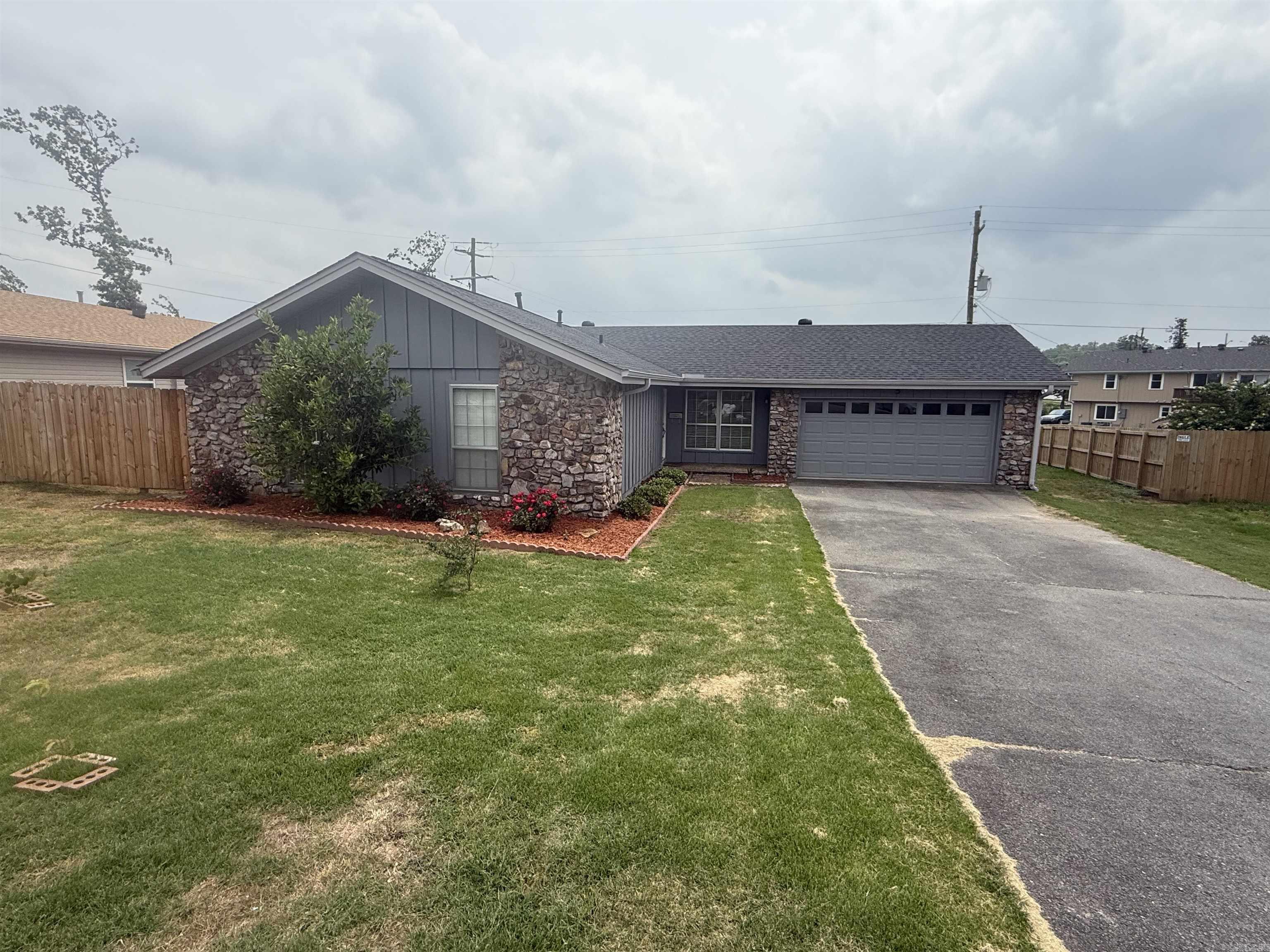 5 Cherry Valley Drive