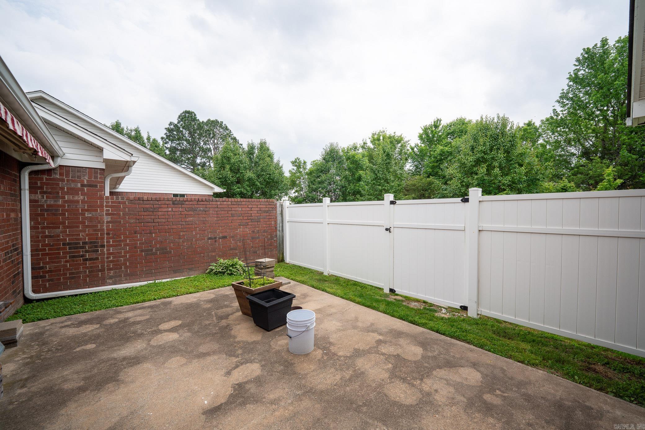 1005 S German  Conway, AR