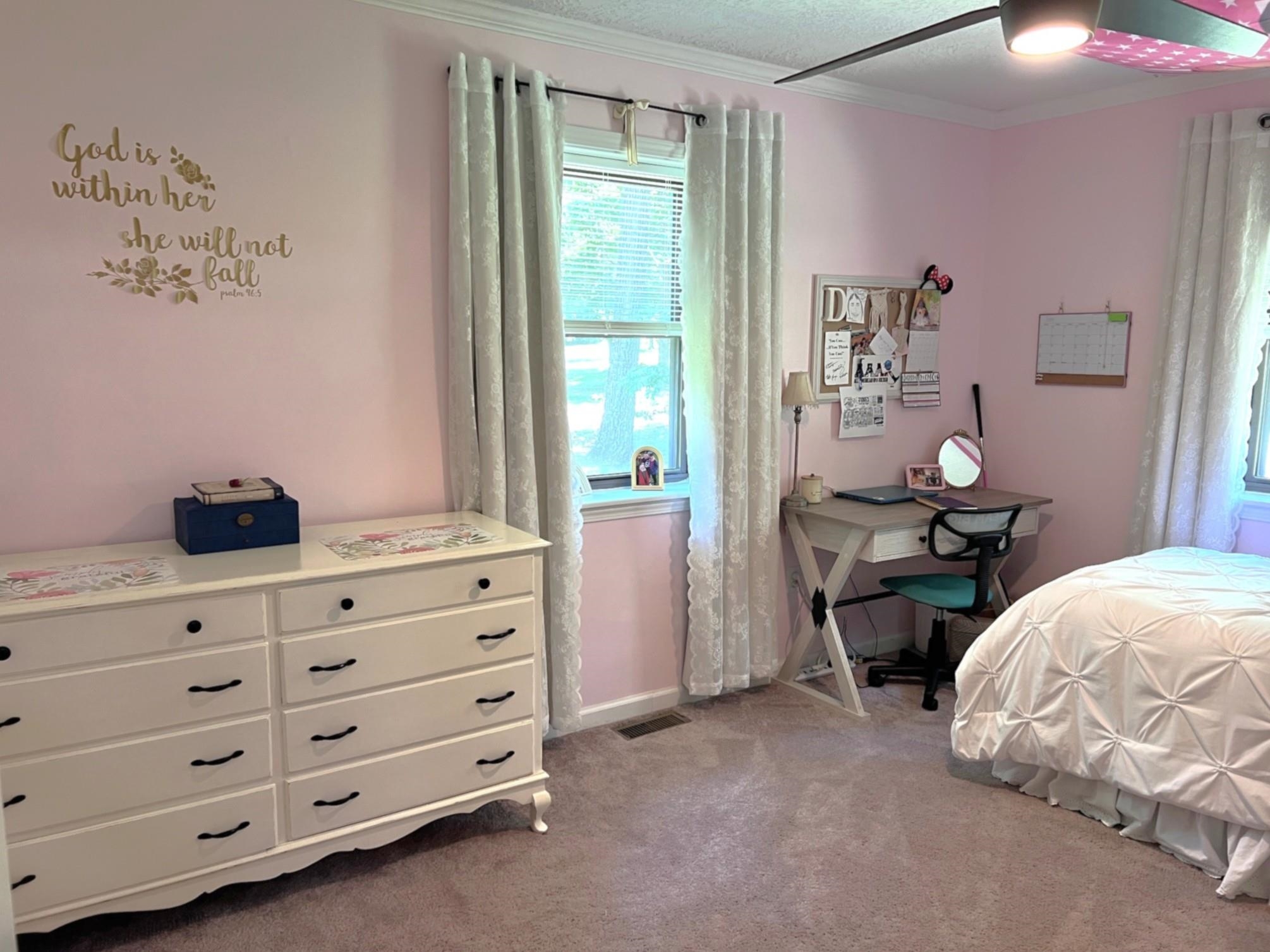 2305 Town and Country  Mountain View, AR
