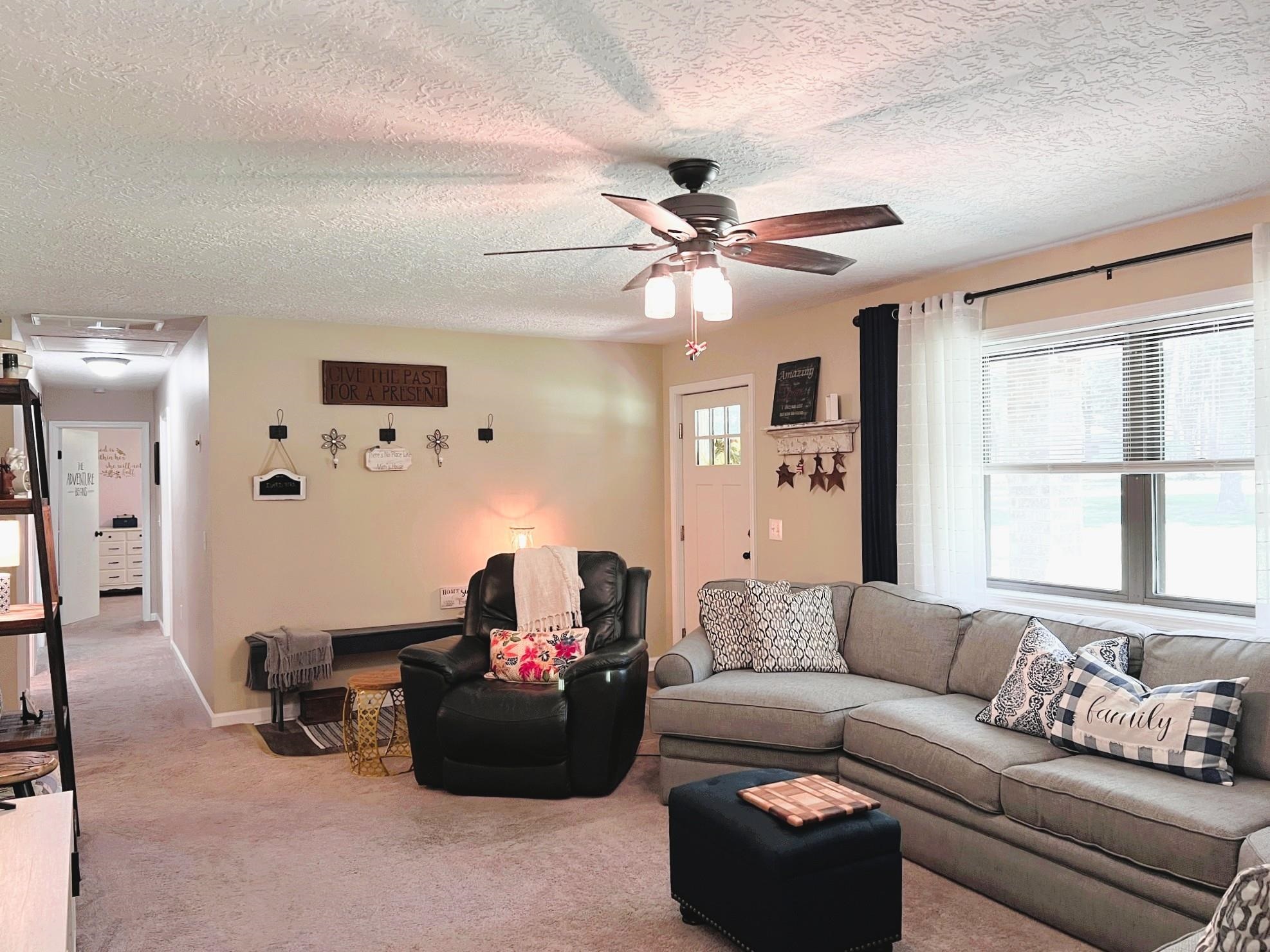 2305 Town and Country  Mountain View, AR