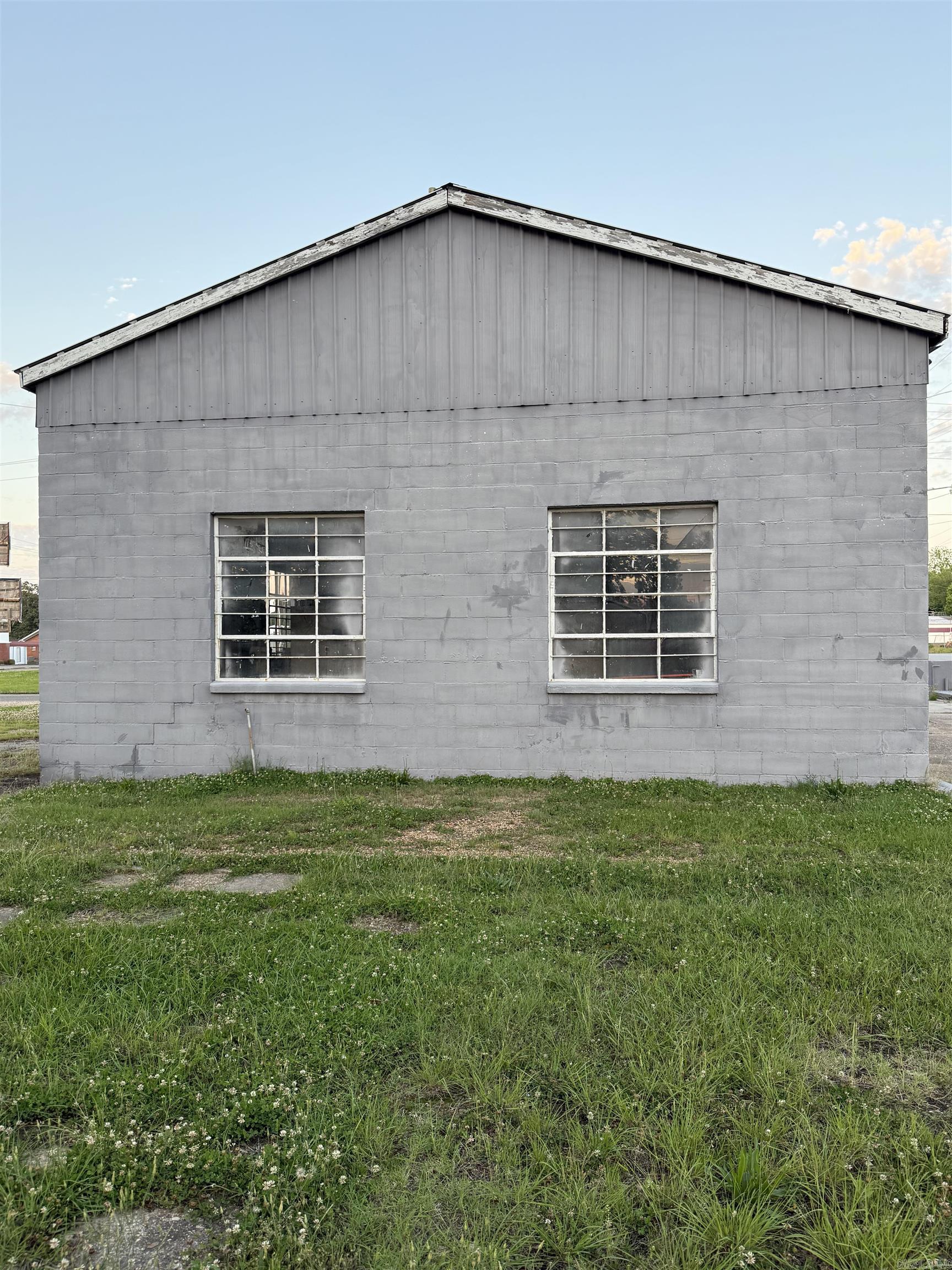 515 E Gaines  Monticello, AR
