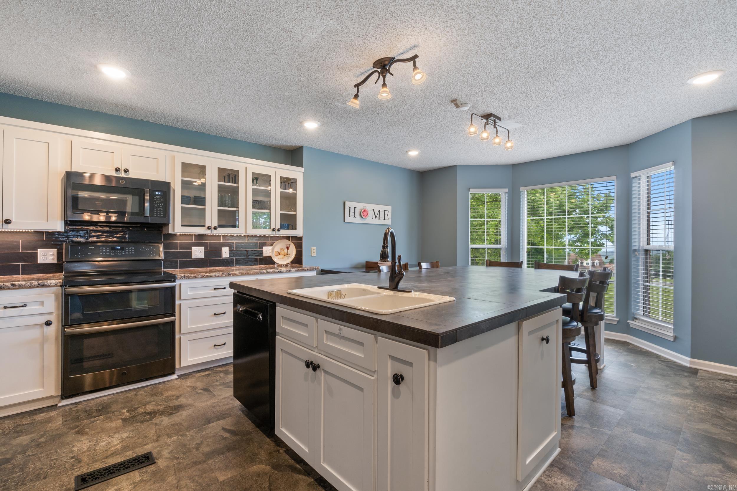 103  Mill Creek  Greenbrier, AR