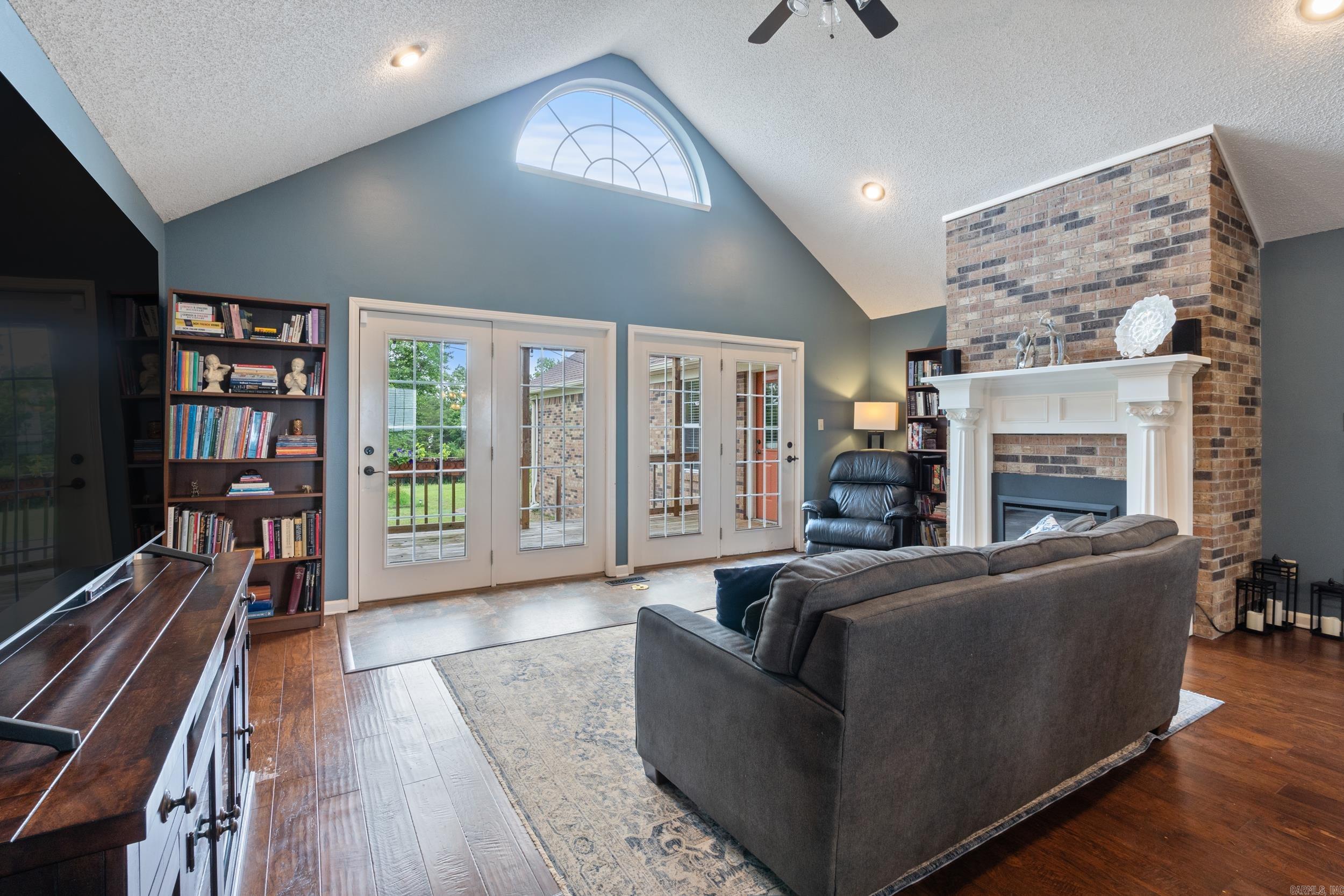 103  Mill Creek  Greenbrier, AR
