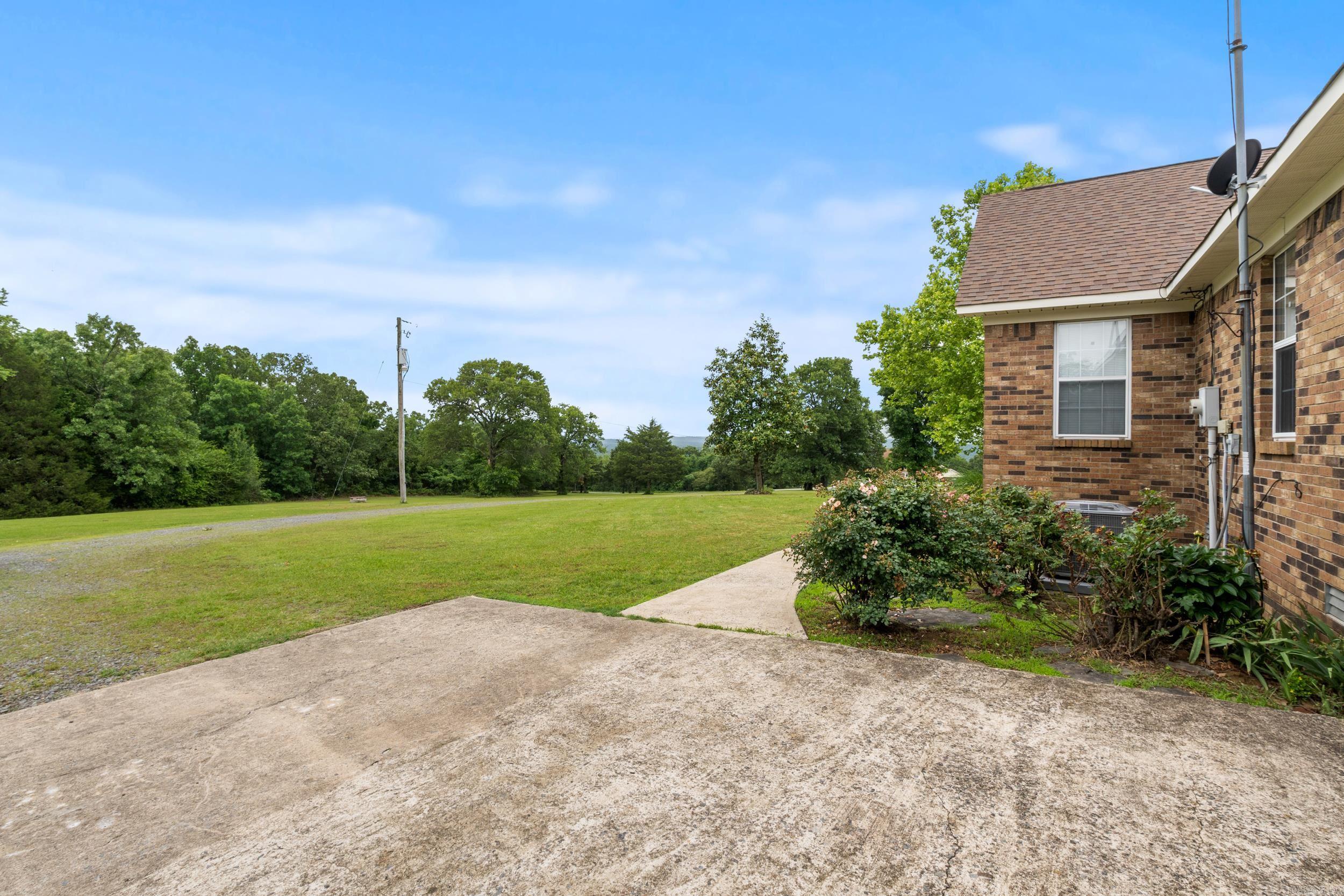 103  Mill Creek  Greenbrier, AR