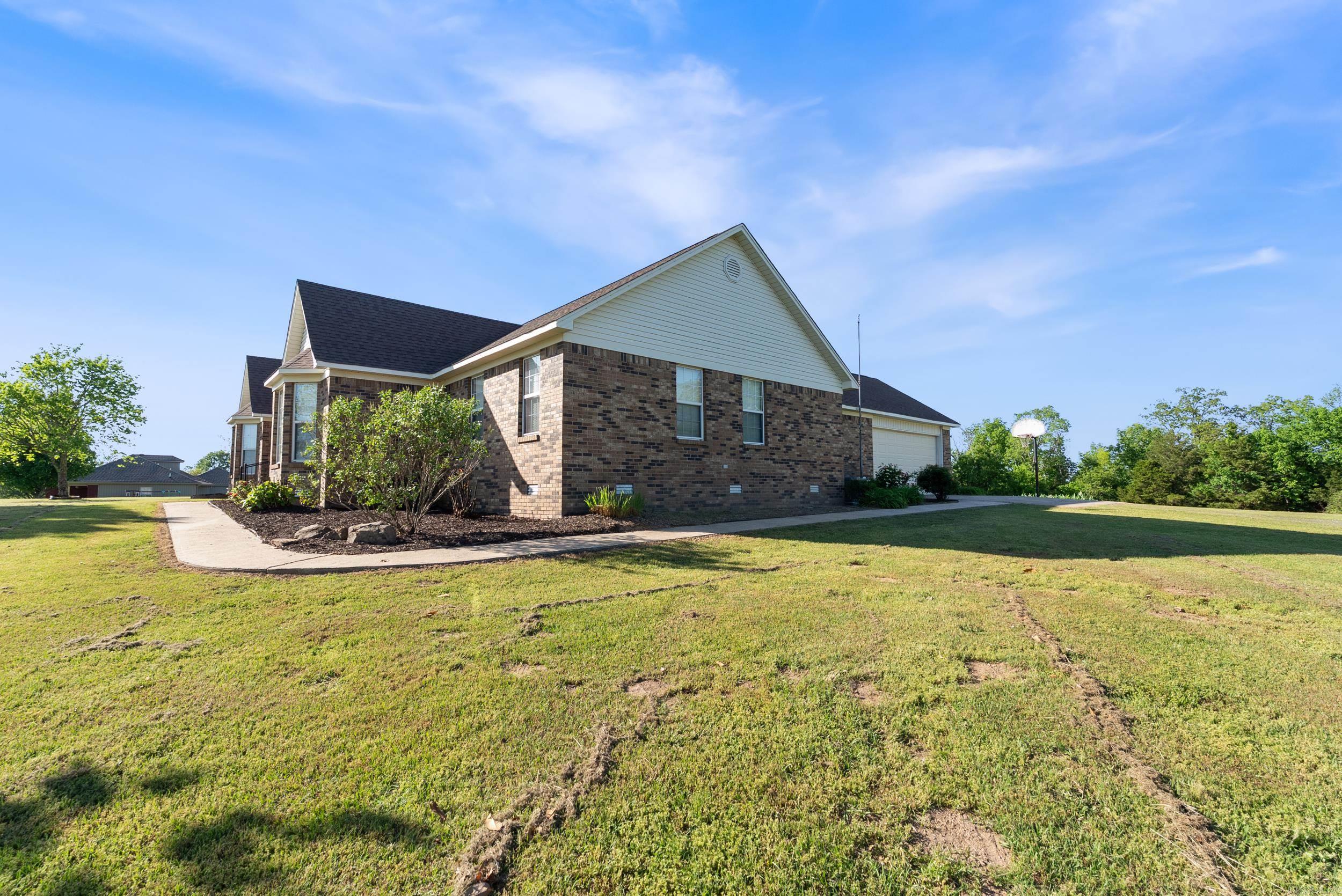 103  Mill Creek  Greenbrier, AR