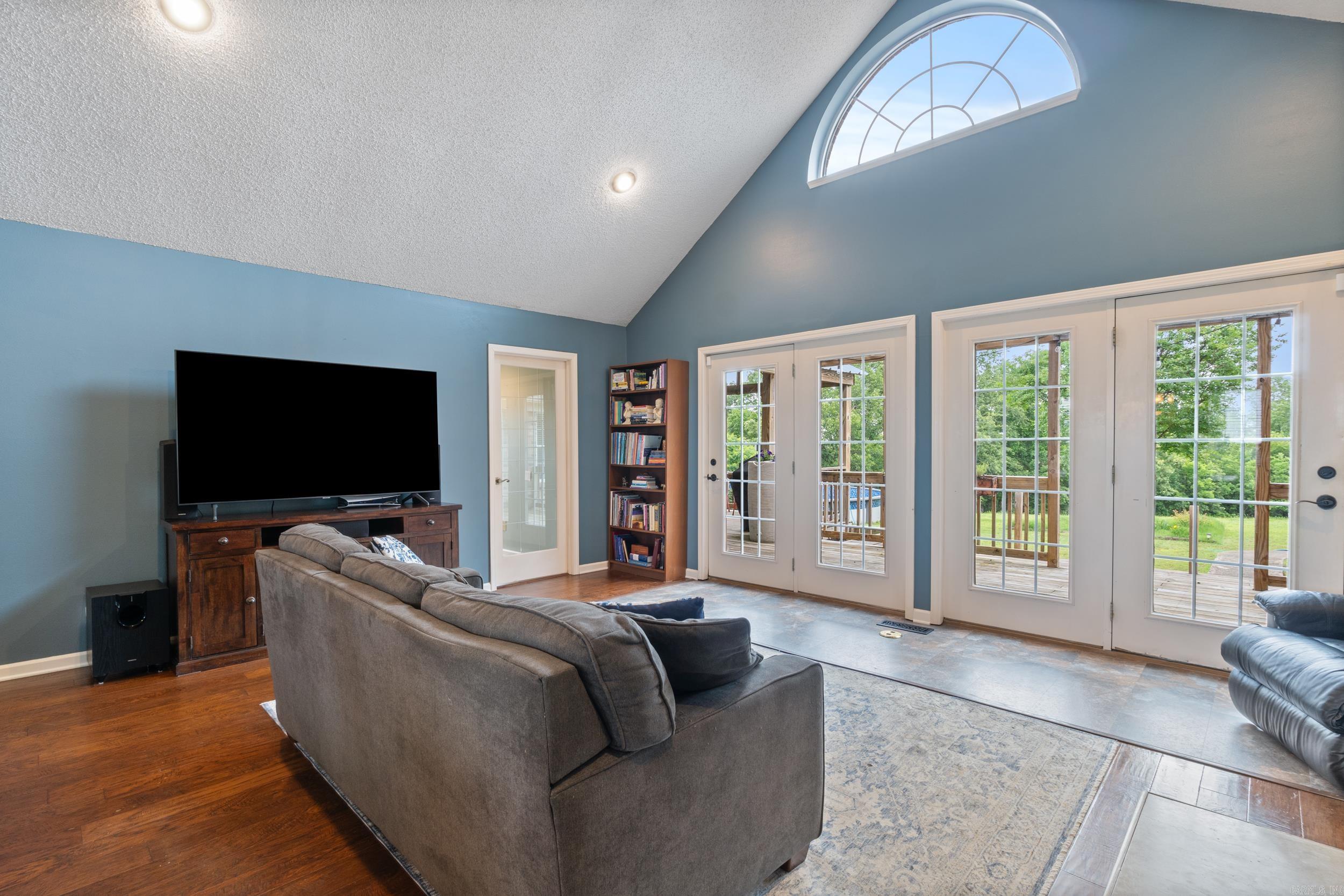 103  Mill Creek  Greenbrier, AR
