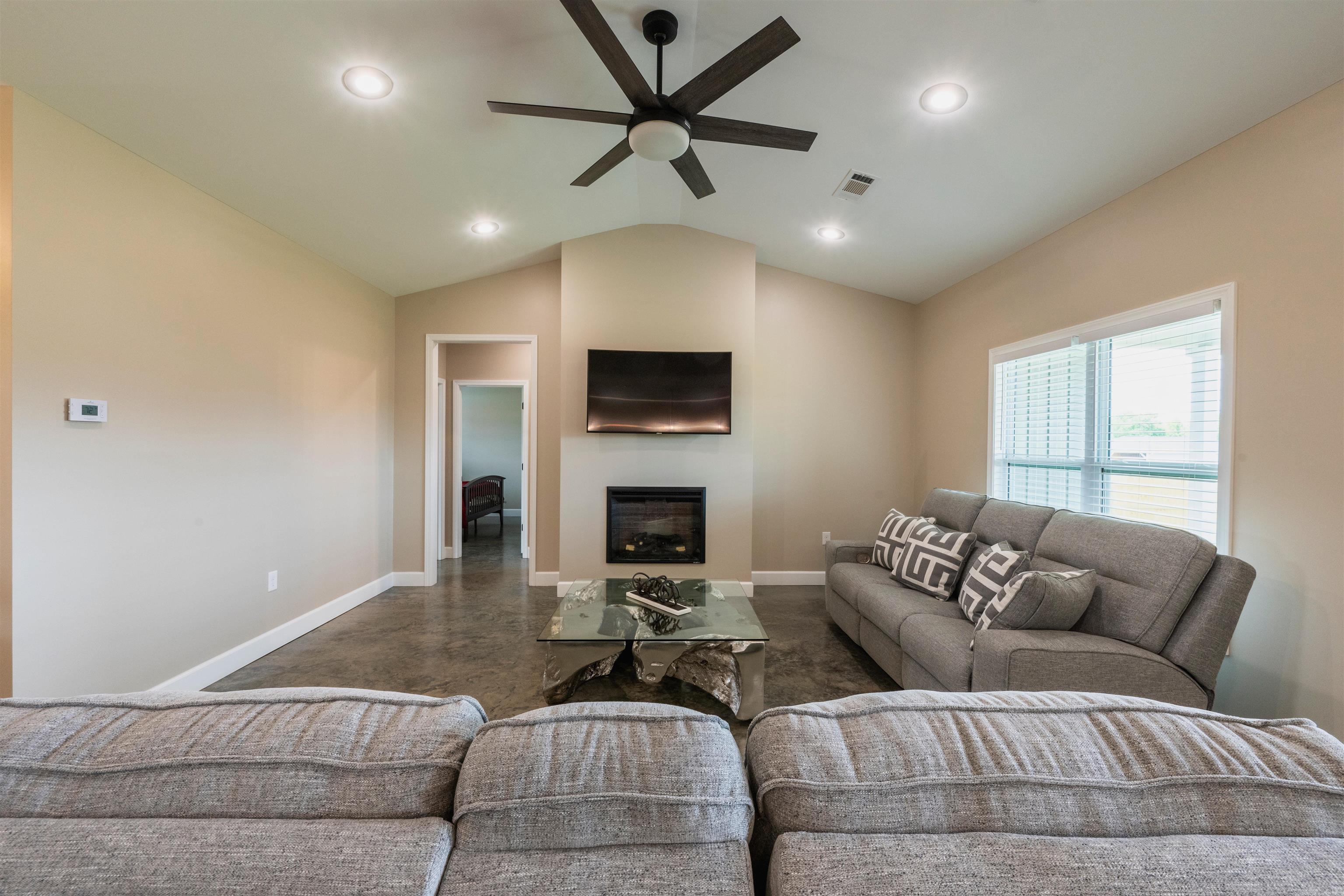 35 Ashley Faith Drive Southside, AR 72501