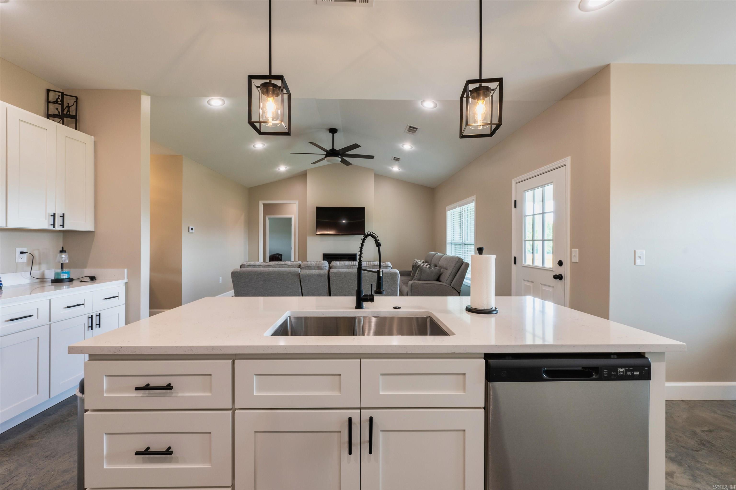 35 Ashley Faith Drive Southside, AR 72501