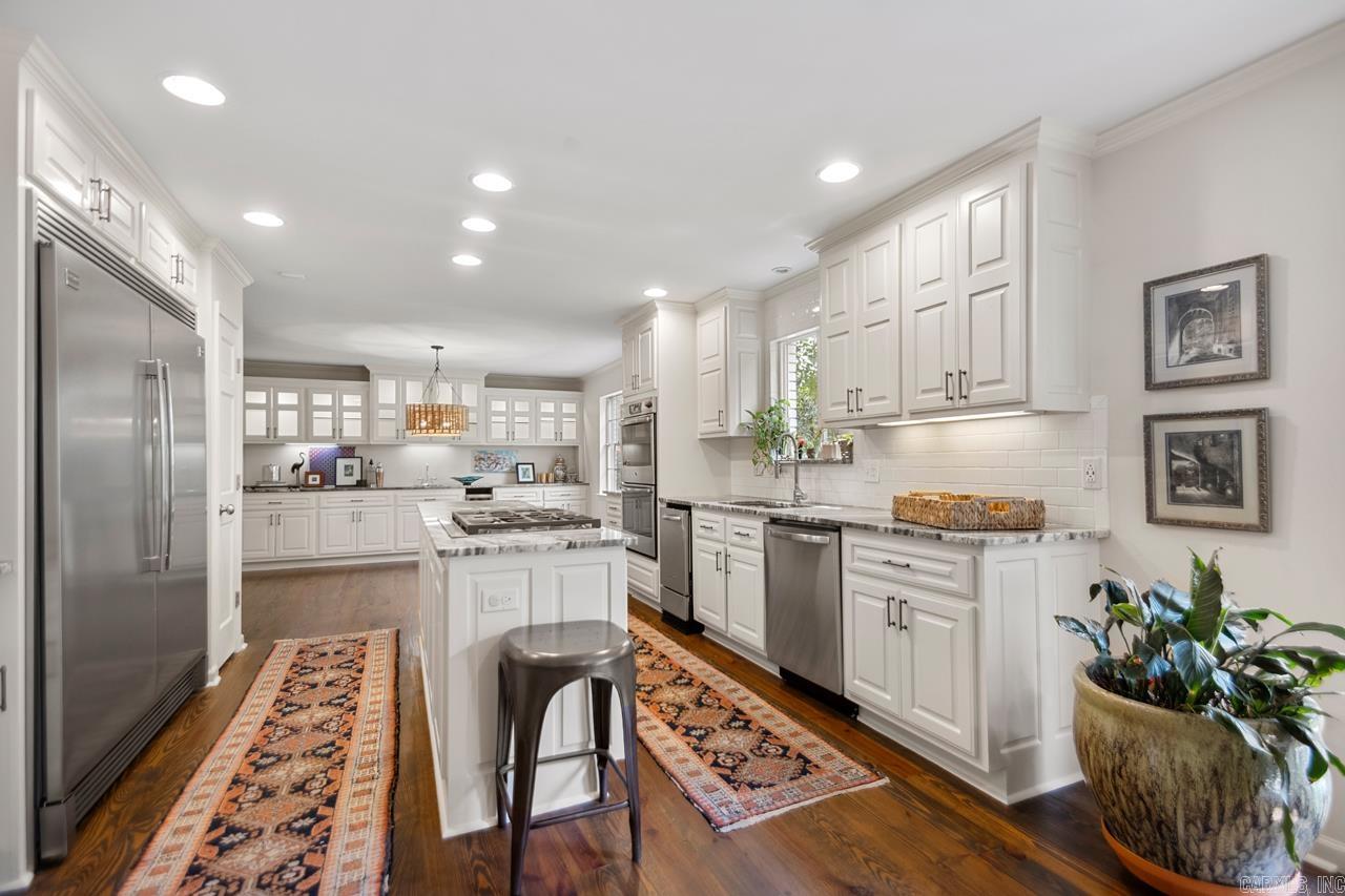 2820 N Rodney Parham  Little Rock, AR