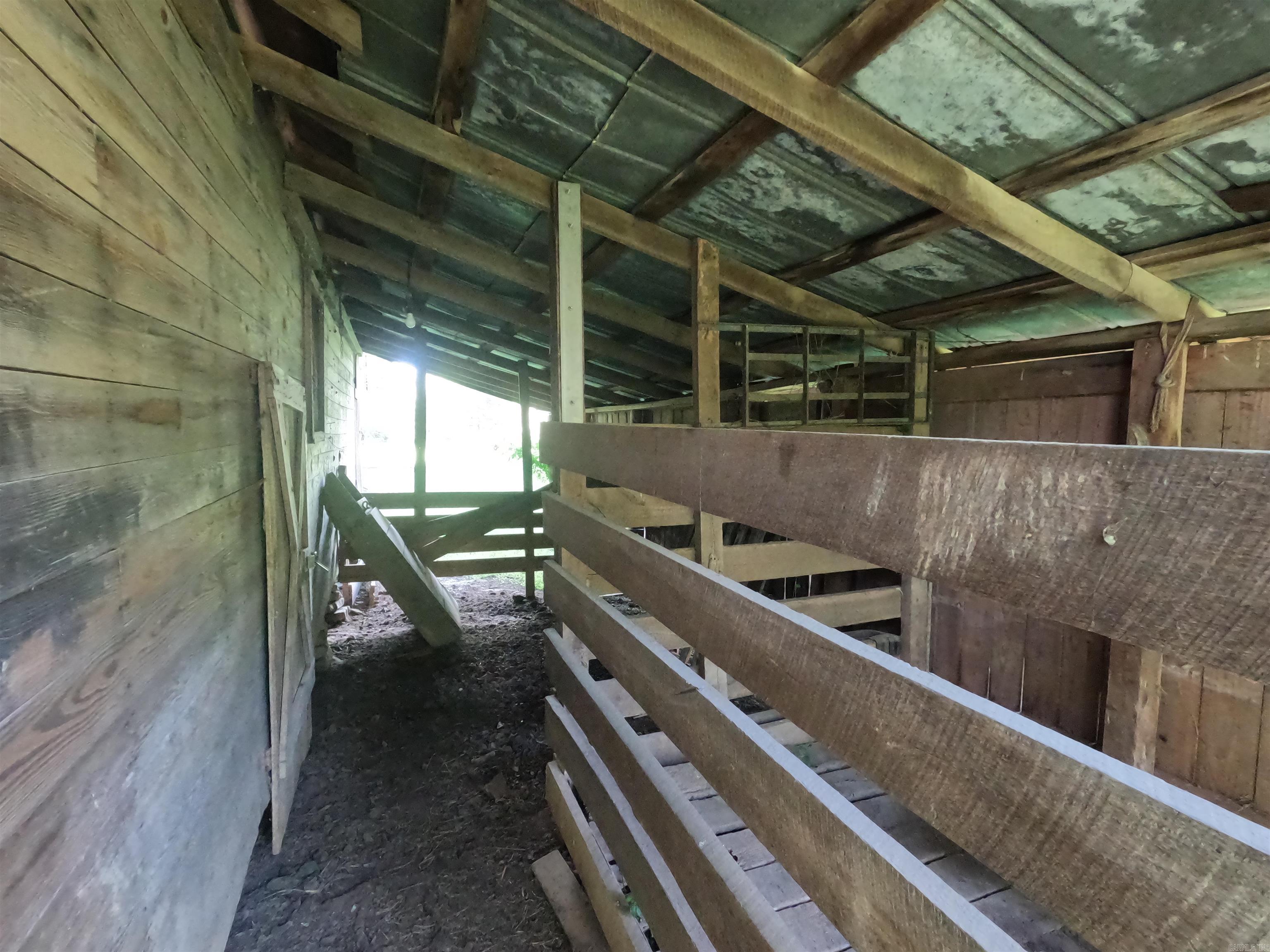 25942 E Highway 14  Mountain View, AR