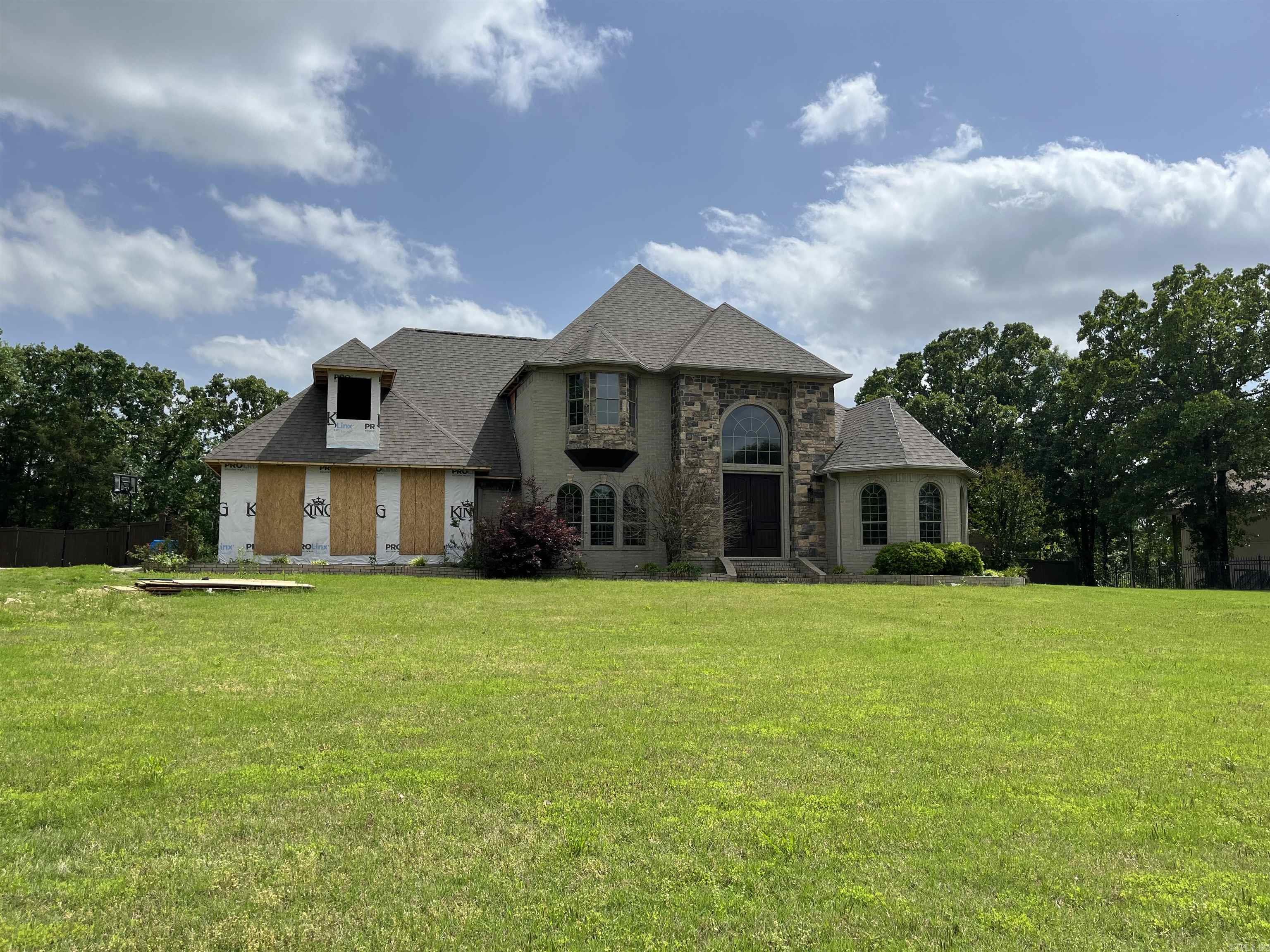 29  Treasure Creek  Greenbrier, AR