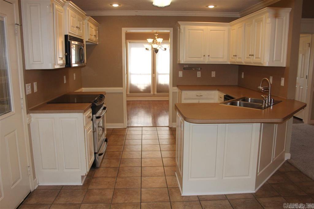 62  Willow Dr  Cabot, AR