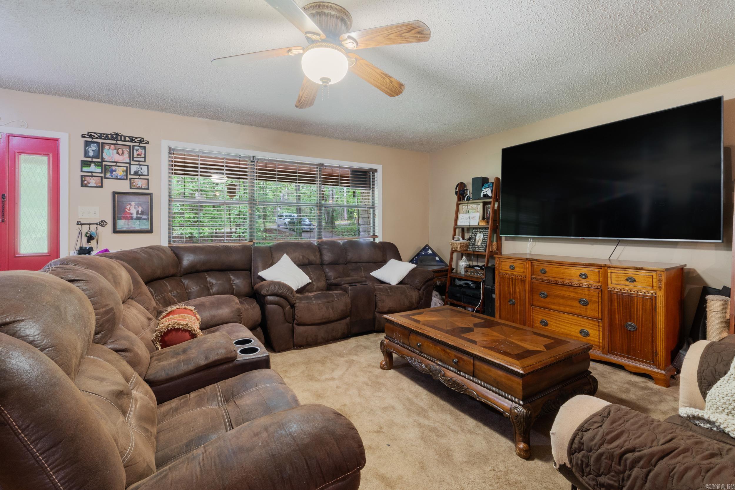 7104 Foxrun East End  Mabelvale, AR