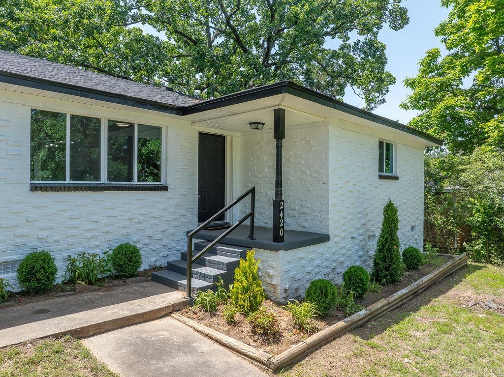 2420  Independence st.  Fort Smith, AR