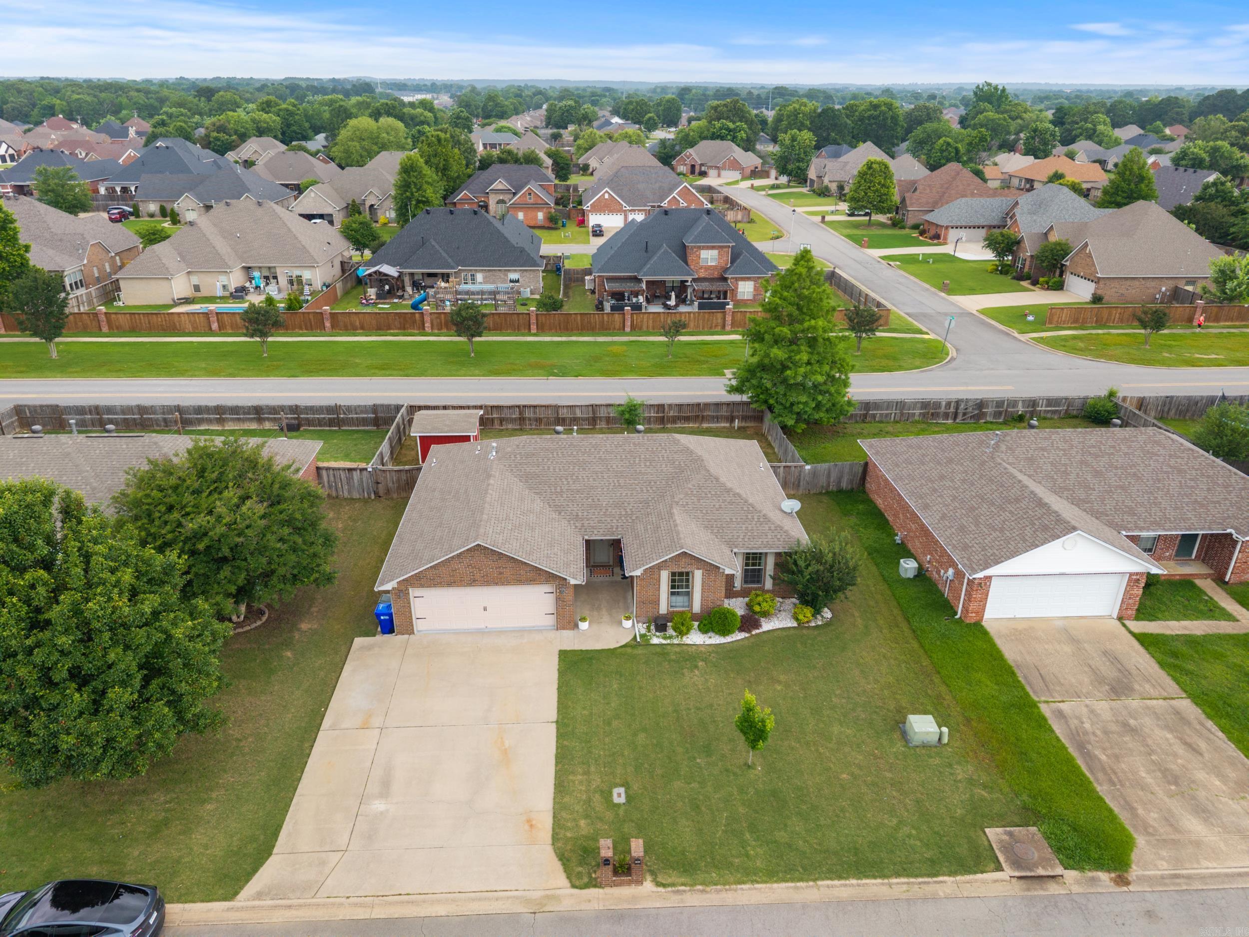 2750  Makenzie  Conway, AR