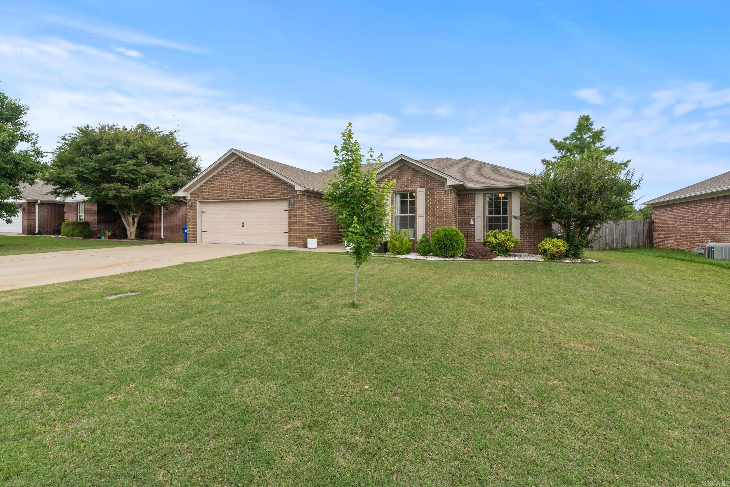 2750  Makenzie  Conway, AR