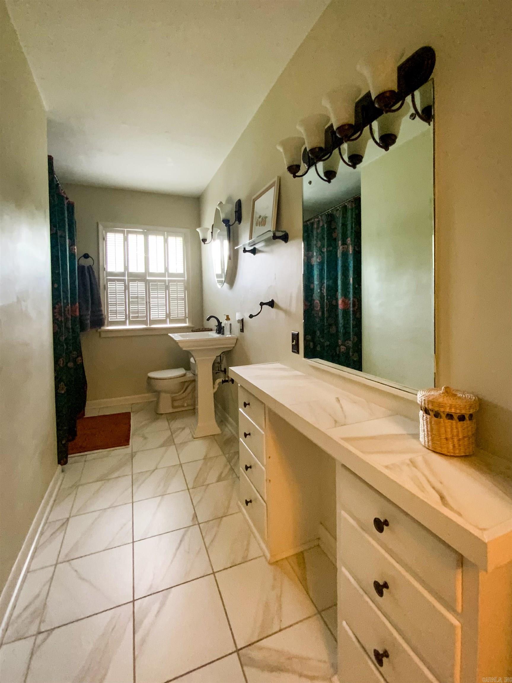 1400  Tulip  Searcy, AR