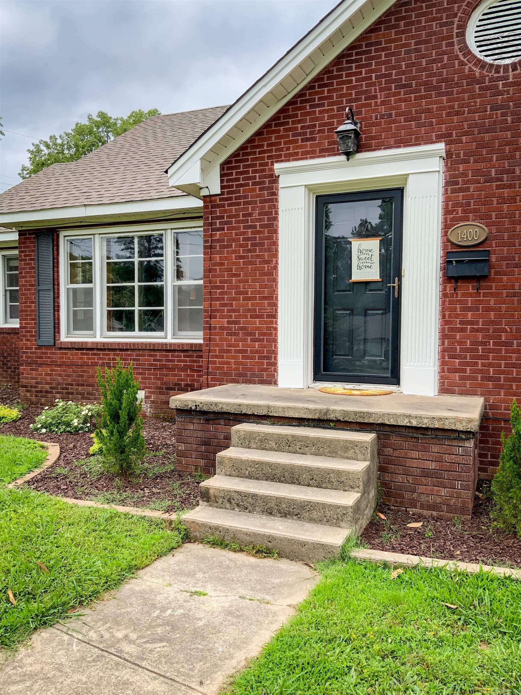1400  Tulip  Searcy, AR