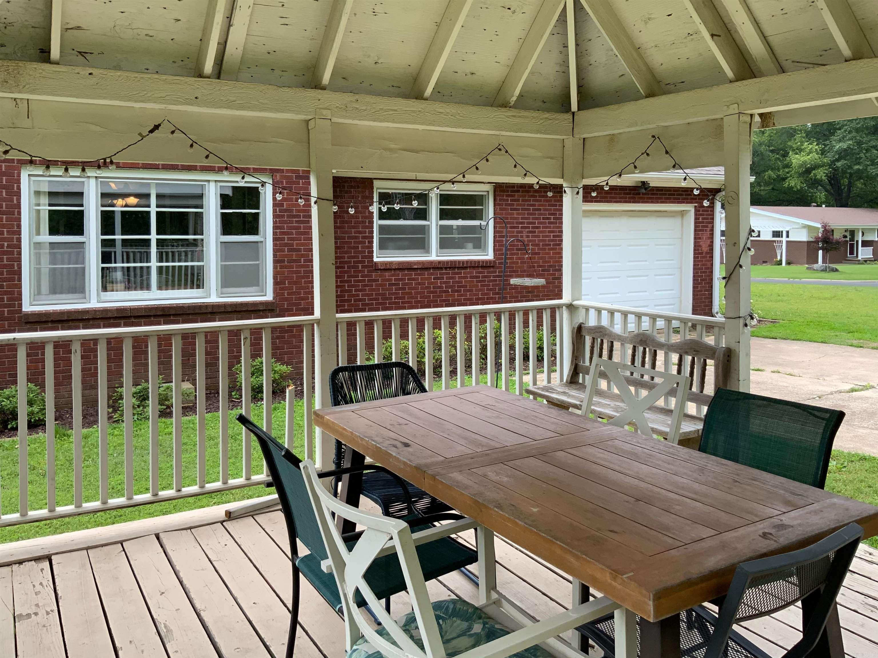 1400  Tulip  Searcy, AR