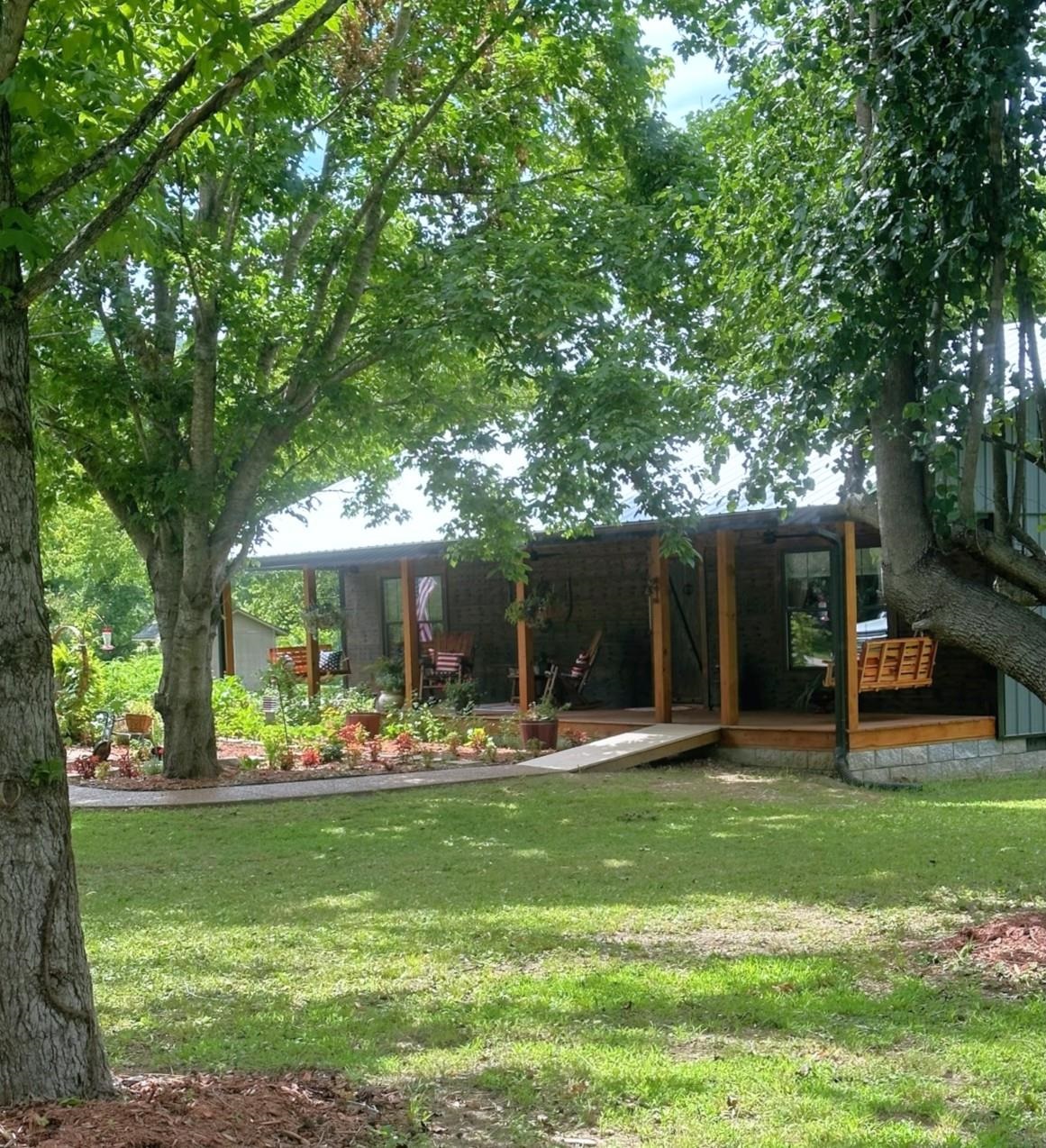 532 Hayden Heights Road