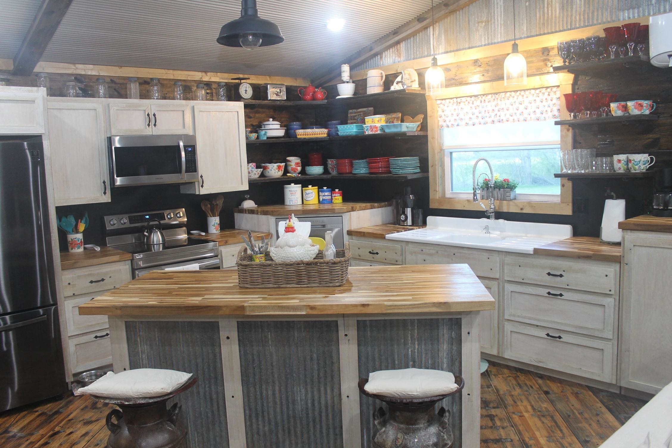 532  Hayden Heights  Mountain View, AR