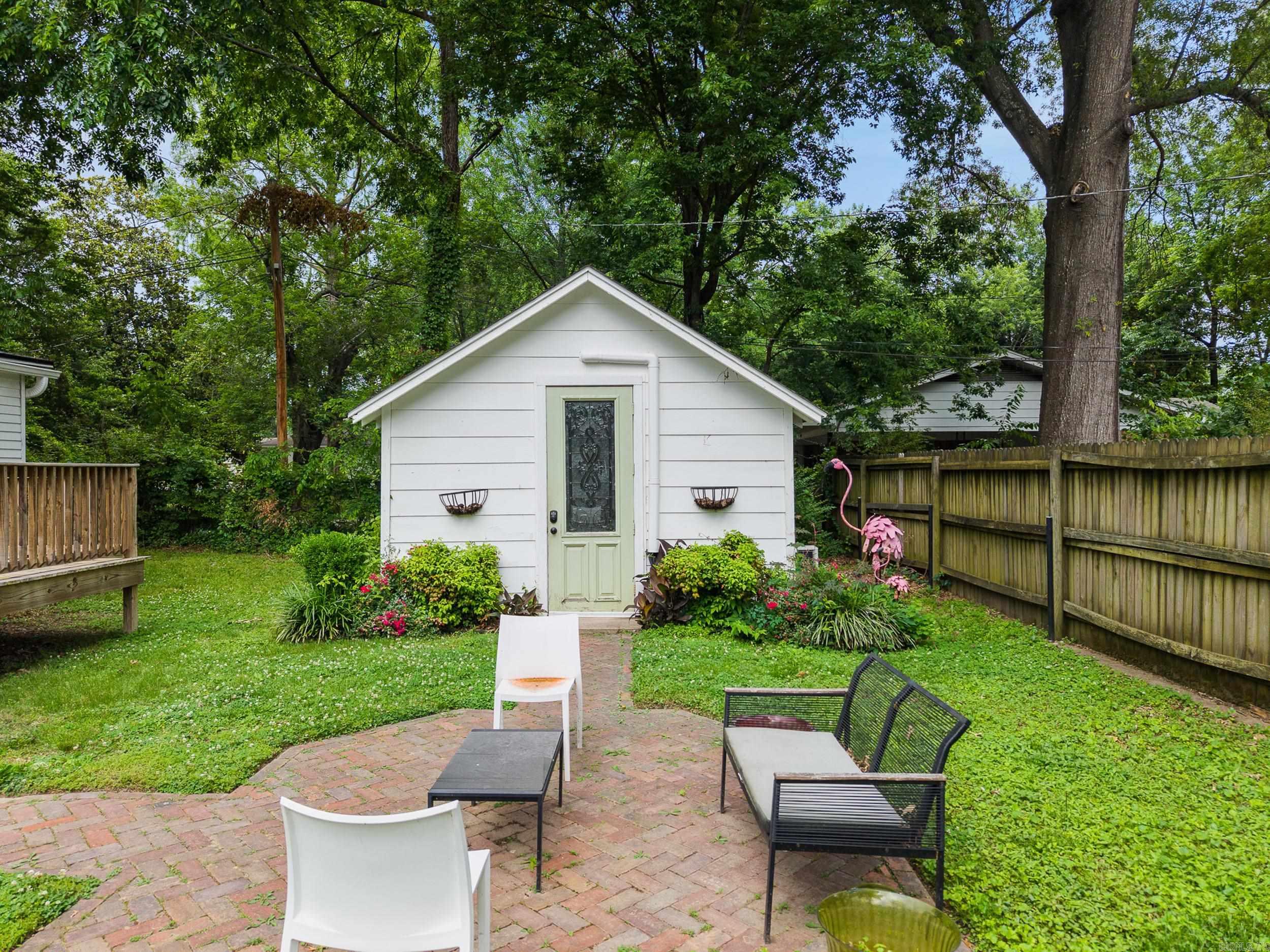 1723  Caldwell  Conway, AR