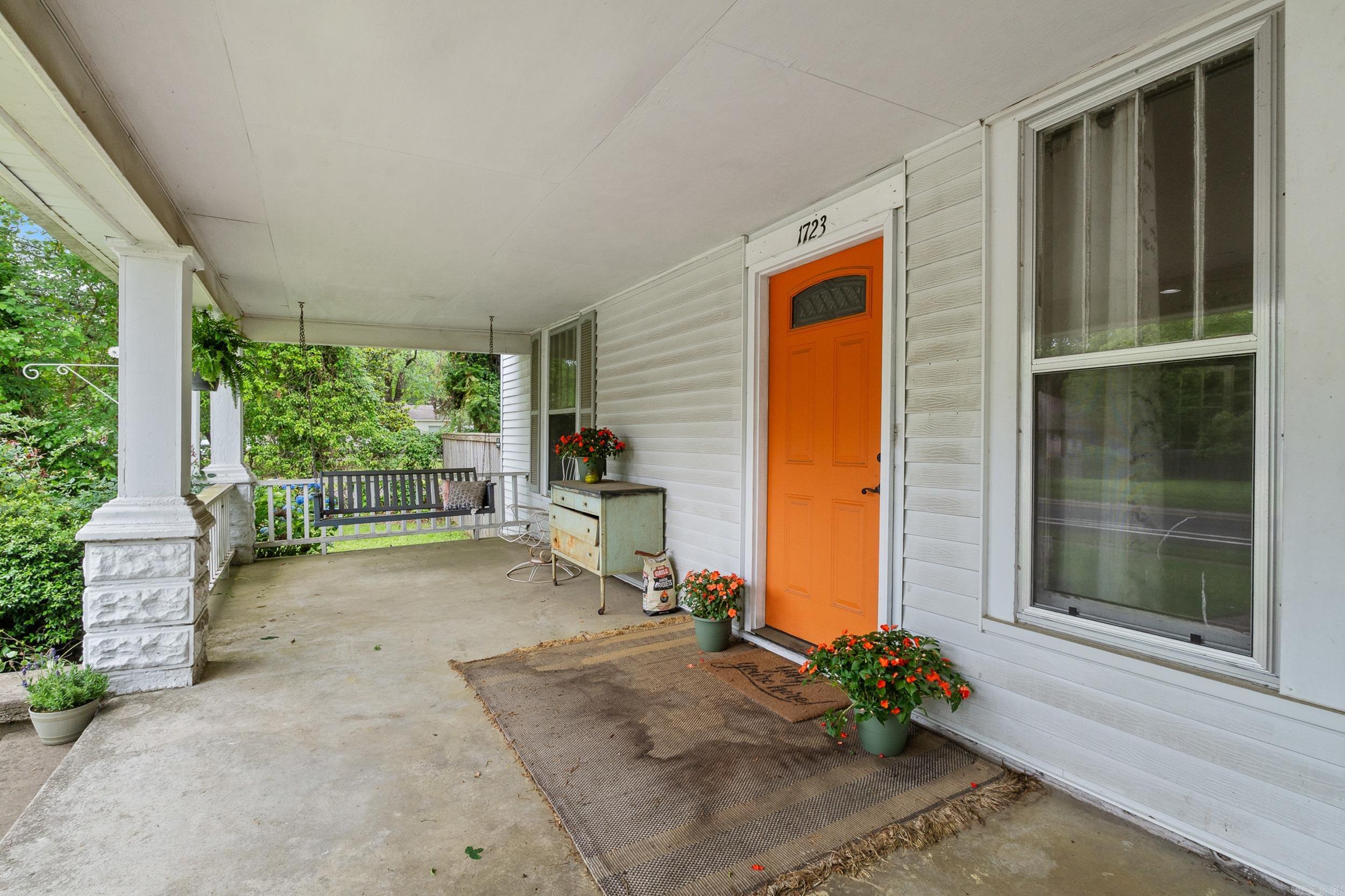 1723  Caldwell  Conway, AR