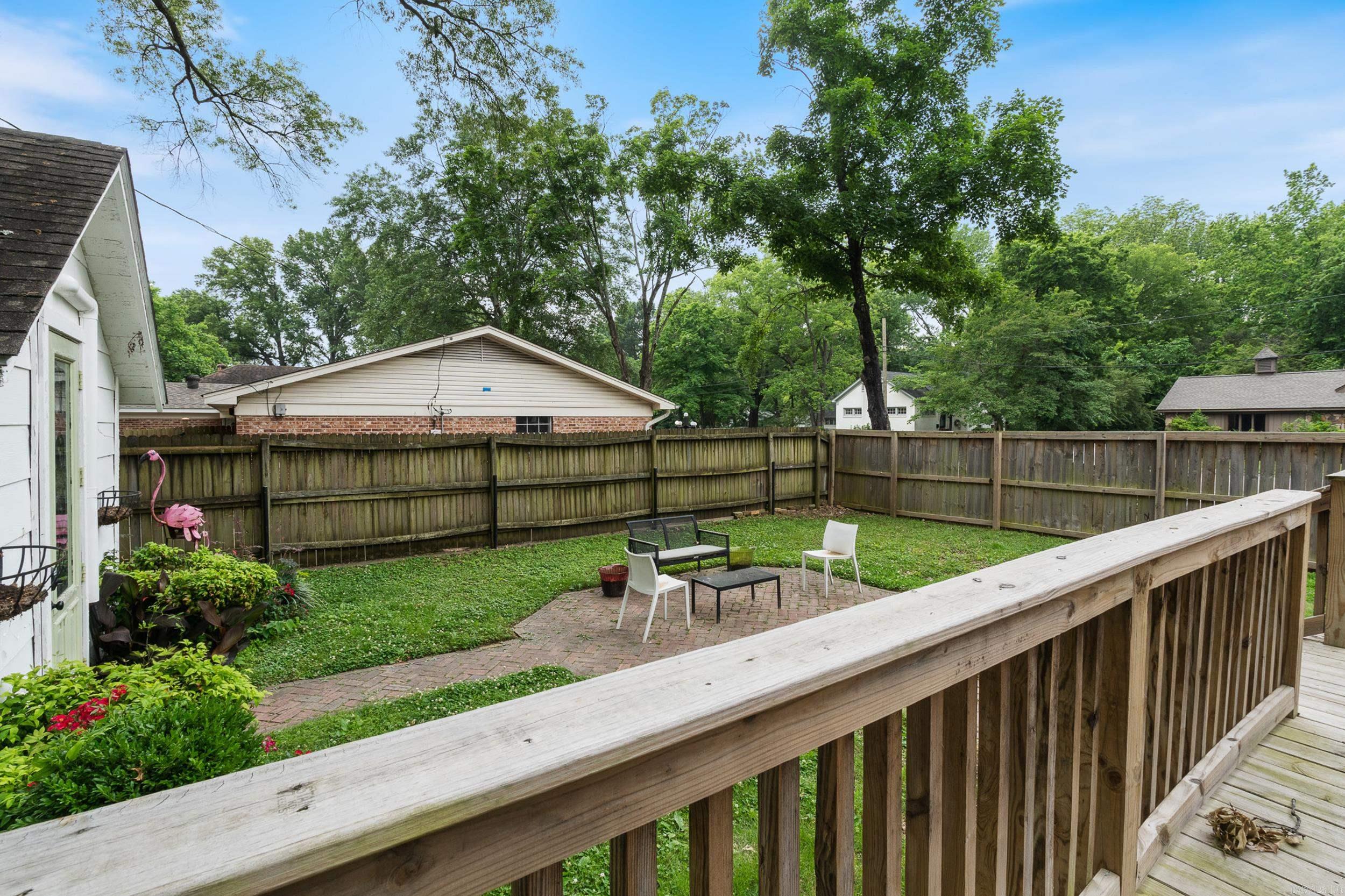 1723  Caldwell  Conway, AR