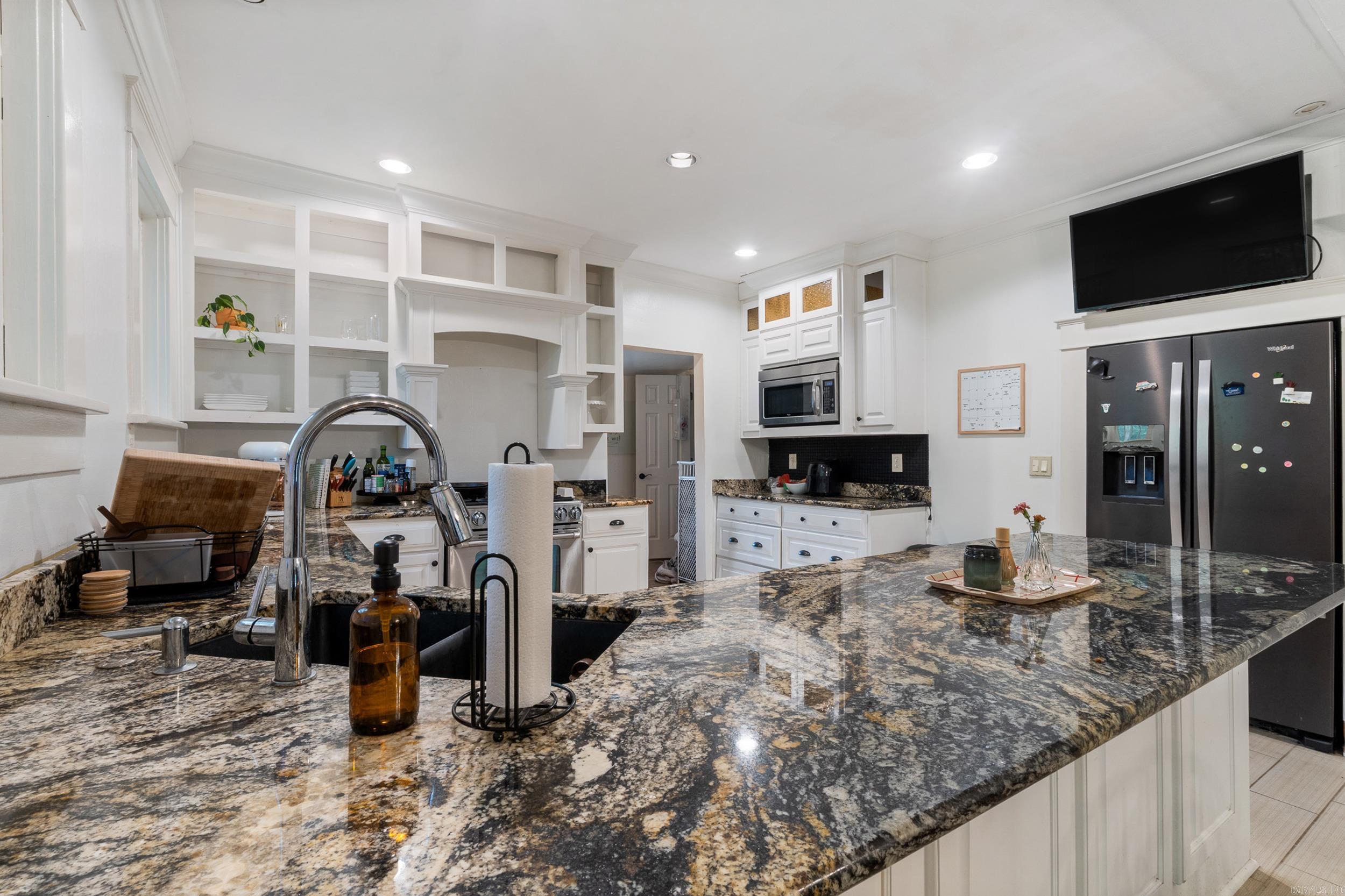 1723  Caldwell  Conway, AR