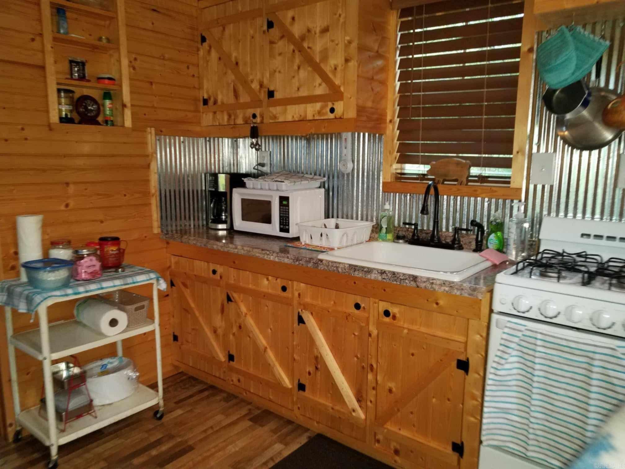 3227  Red Bluff  Marshall, AR
