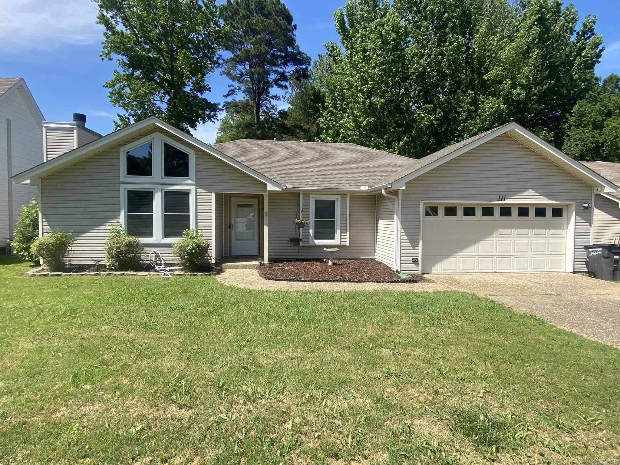 111  Dales Dr  Jacksonville, AR