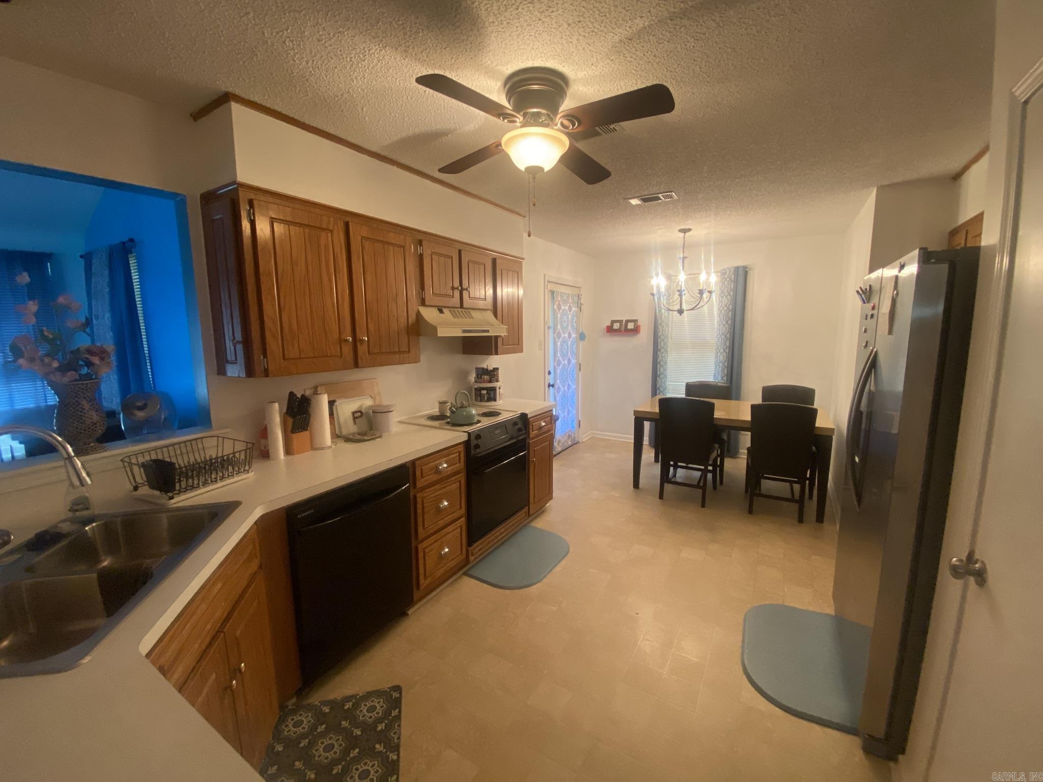 111  Dales Dr  Jacksonville, AR