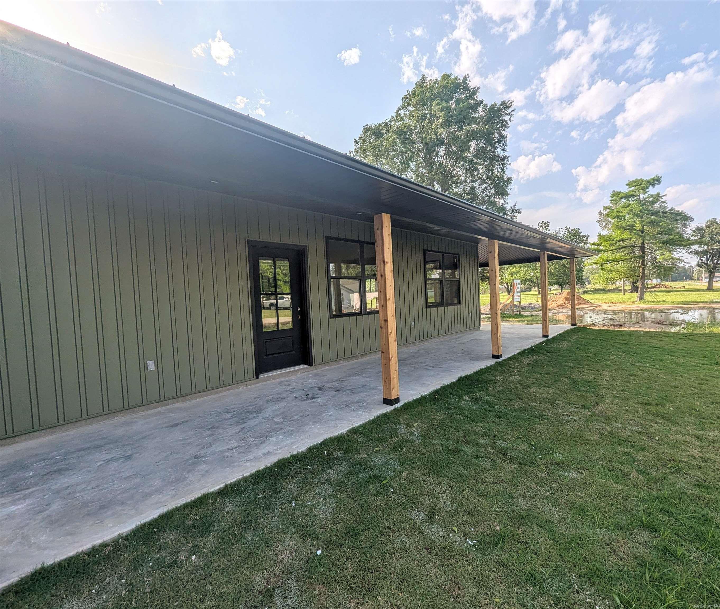 1108 S Dodd  Rector, AR