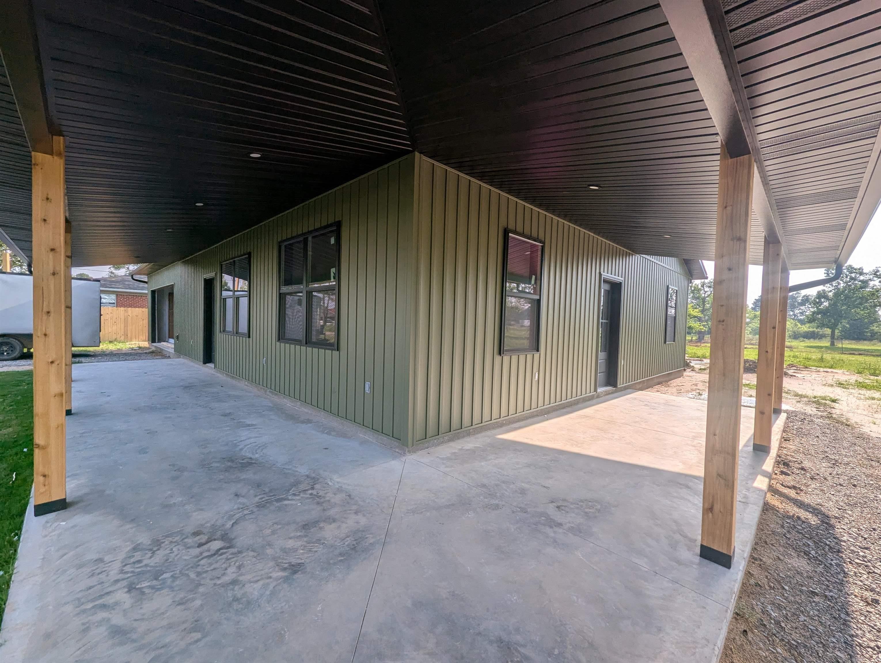 1108 S Dodd  Rector, AR